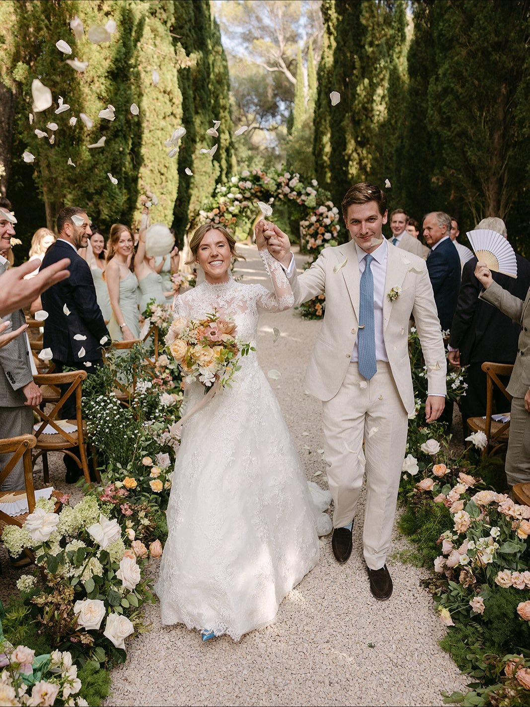 Provence, last June ✨

Planning &amp; Design @despinoywedding
Coordination team @lesjoiesnomades @lovelytime_event @ohdelallyevents
Venue @chateaumartinay
Caterer @helentraiteur
Wines &amp; champagne @pepites_de_vin
Photographer @lifestorieswedding
F