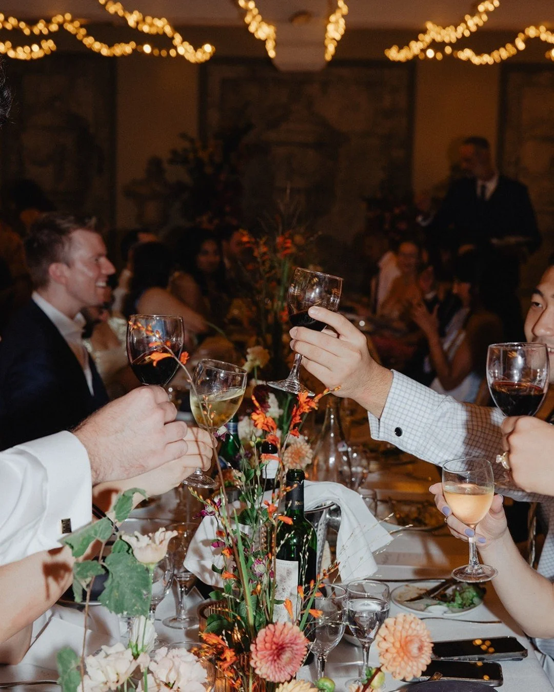 Cheers to love, laughter, and a beautiful weekend ahead!

Wedding planner @despinoywedding
Coordination team @lovelytime_event @lesjoiesnomades @ohdelallyevents
Venue @chateaulatourvaucros
Welcome dinner venue @lemoulindevaucroze
Caterer @traiteurbru