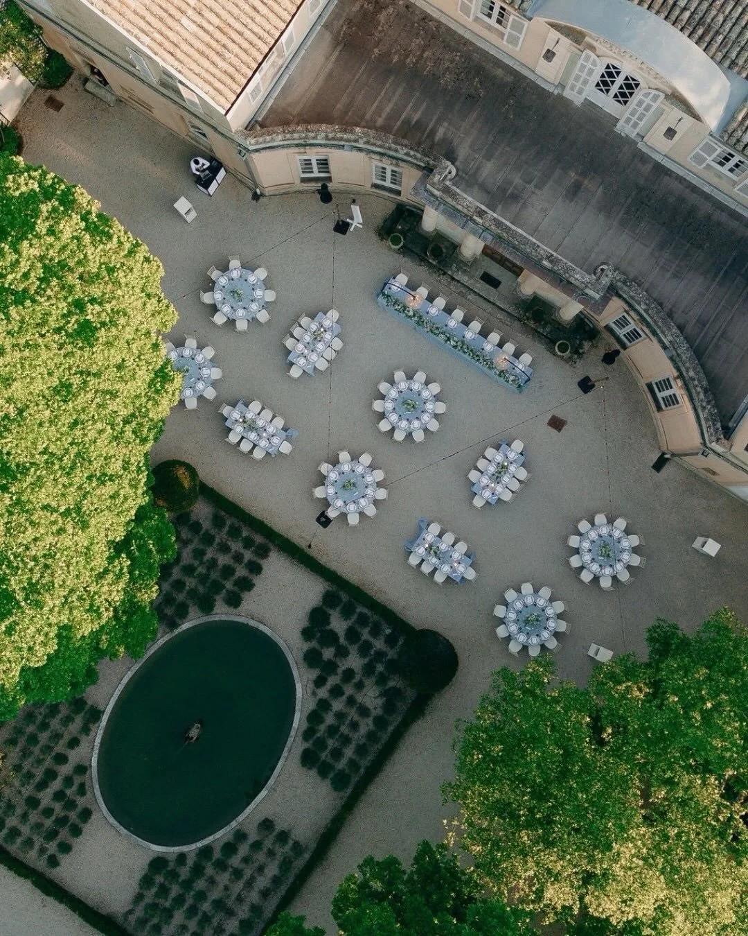 Aerial shots are another level! They really capture the full atmosphere, the scale, the setting, and all the little details coming together. It gives such a cinematic perspective and makes the whole experience feel even more immersive and timeless.
⠀