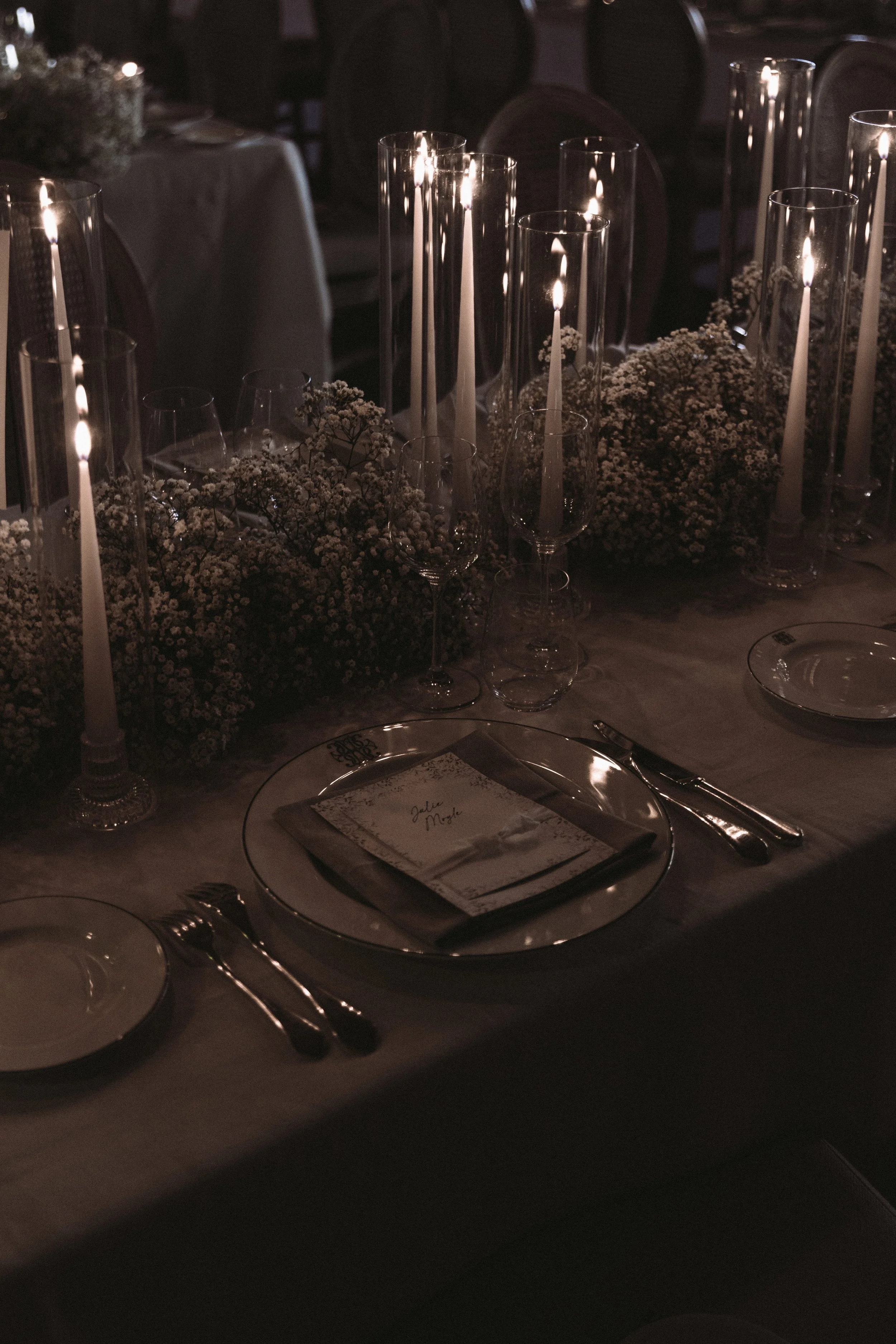 Wedding table setting with baby's breath centerpiece at Bastide de Gordes Provence France