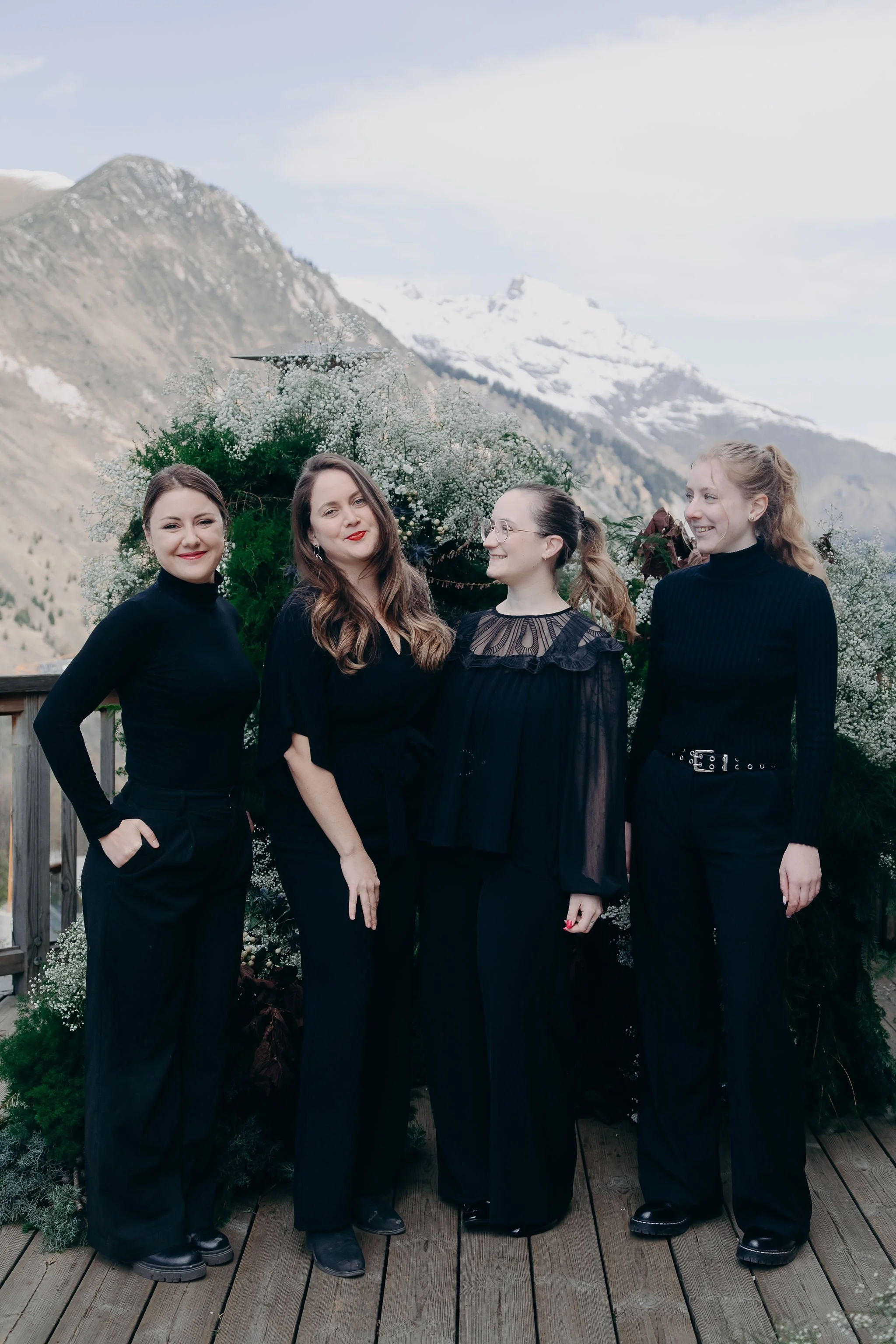 Amélie Despinoy luxury wedding planner in Provence France and her team