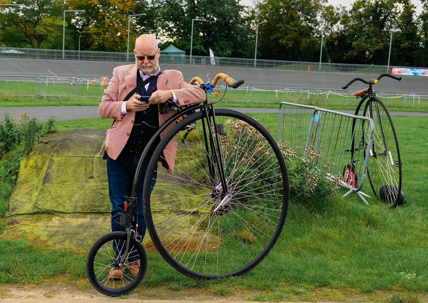 Calling Home – Still Connected