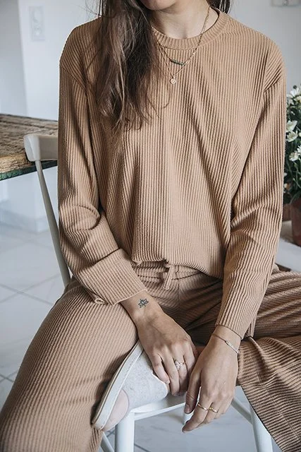 Ma tenue d'intérieur chic portée en boucle cet automne