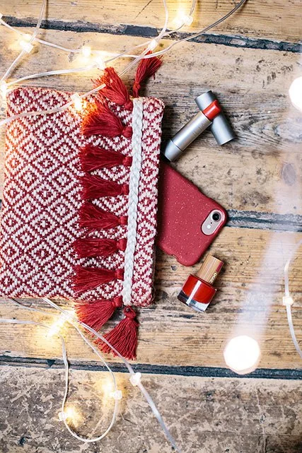 5 pièces rouges écologiques & éthiques pour plonger dans l'esprit de Noël