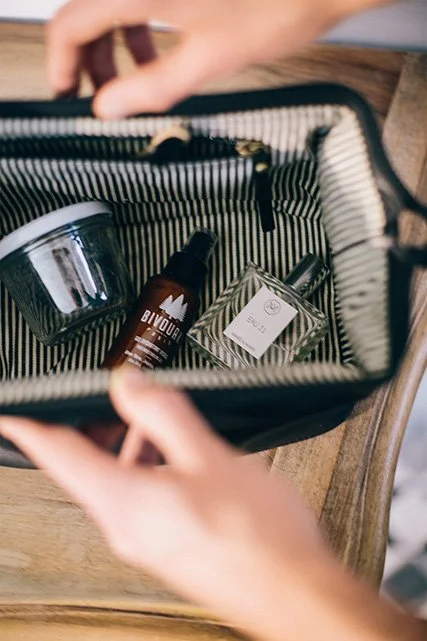 Les 3 cosmétiques naturels homme, essentiels dans la routine beauté de Julian
