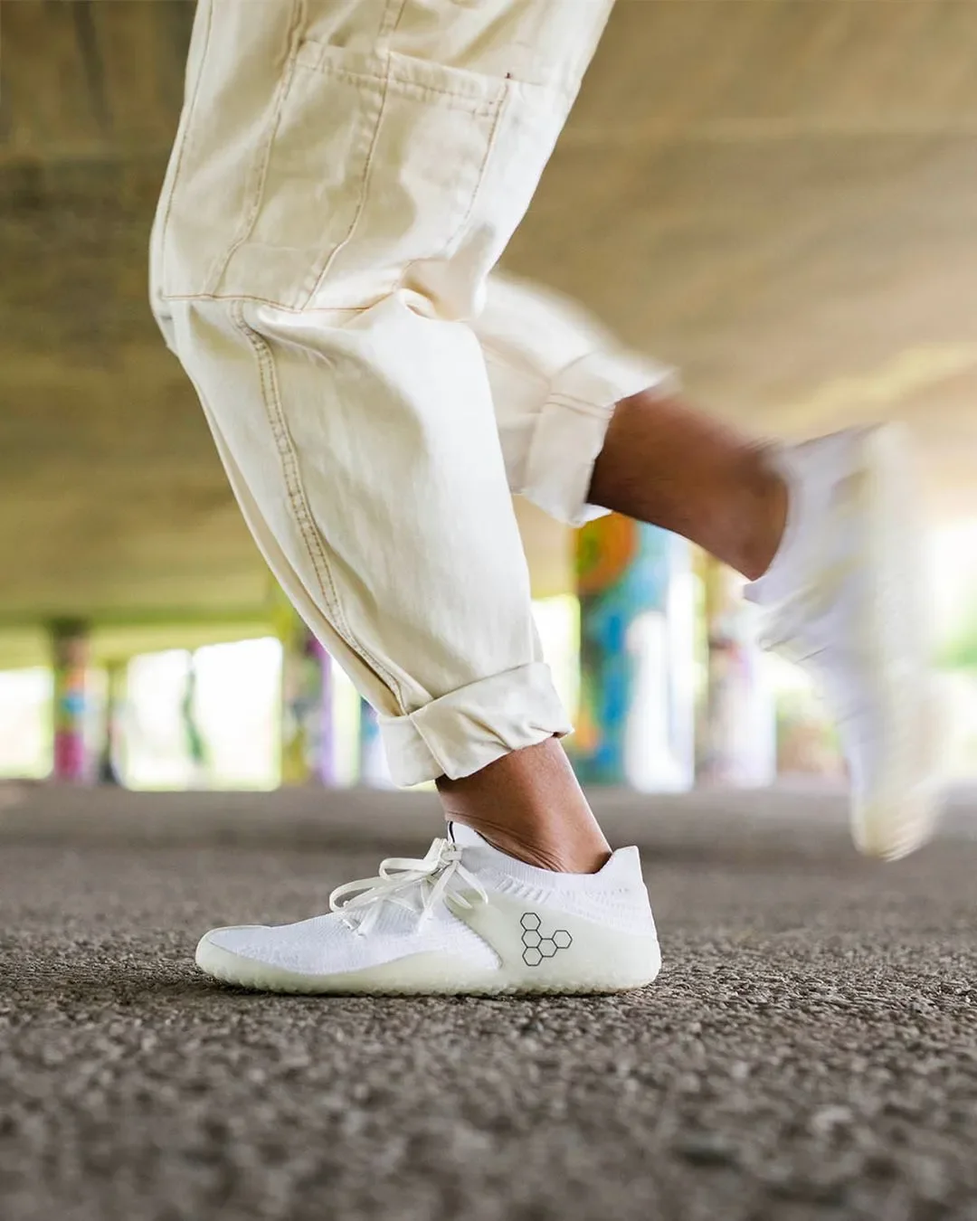 6553c02ced35504711868965_vivo image 03-p-1080.webp