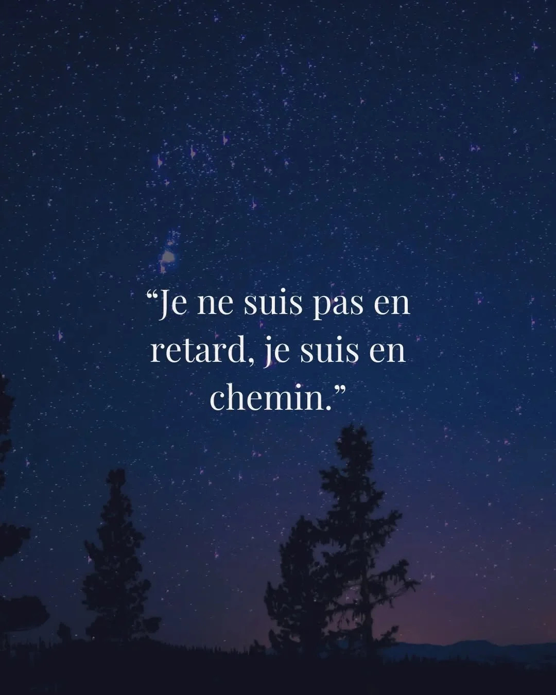 Dans notre soci&eacute;t&eacute;, il existe une chronologie implicite :

&eacute;tudes &rarr; travail &rarr; couple &rarr; enfant.

Quand le projet d&rsquo;enfant prend plus de temps, beaucoup de femmes ont le sentiment d&rsquo;&ecirc;tre en retard.
