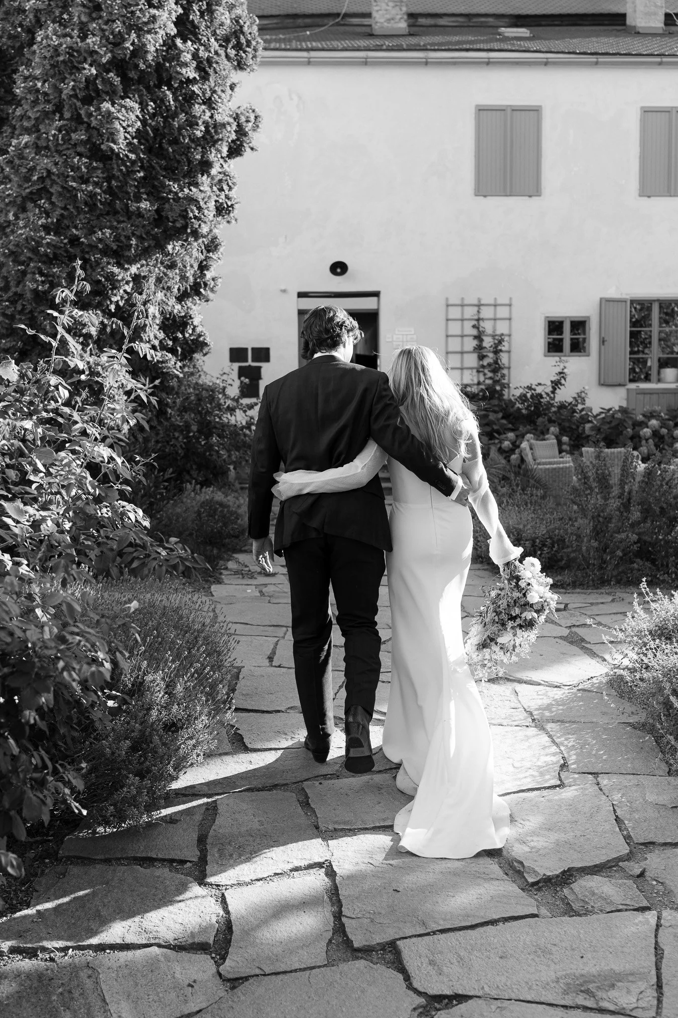 couple64.jpg