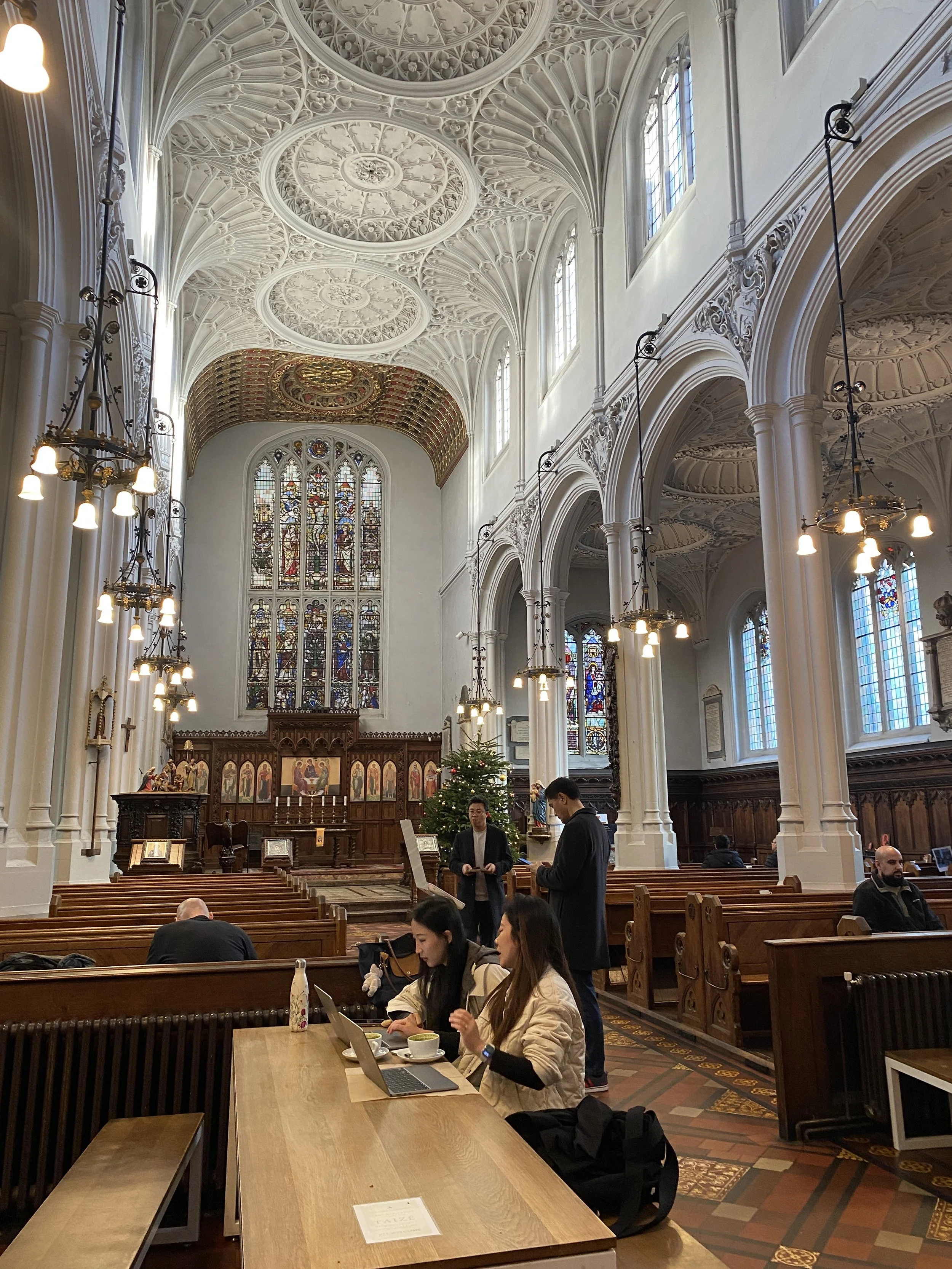 Faut-il, oui ou non, afficher le prix sur son site web ? Avant, j’étais catégorique : oui. Aujourd’hui, j'ai changé d'avis. 