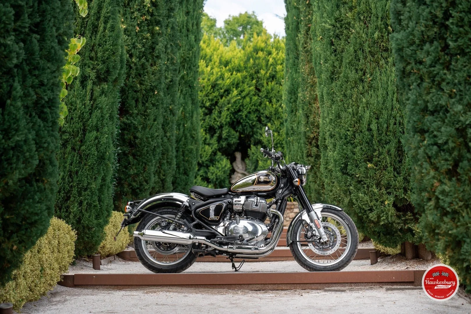 0037-hawksbury-motorcycles-Royal-Enfield-Classic-650-1920.jpg