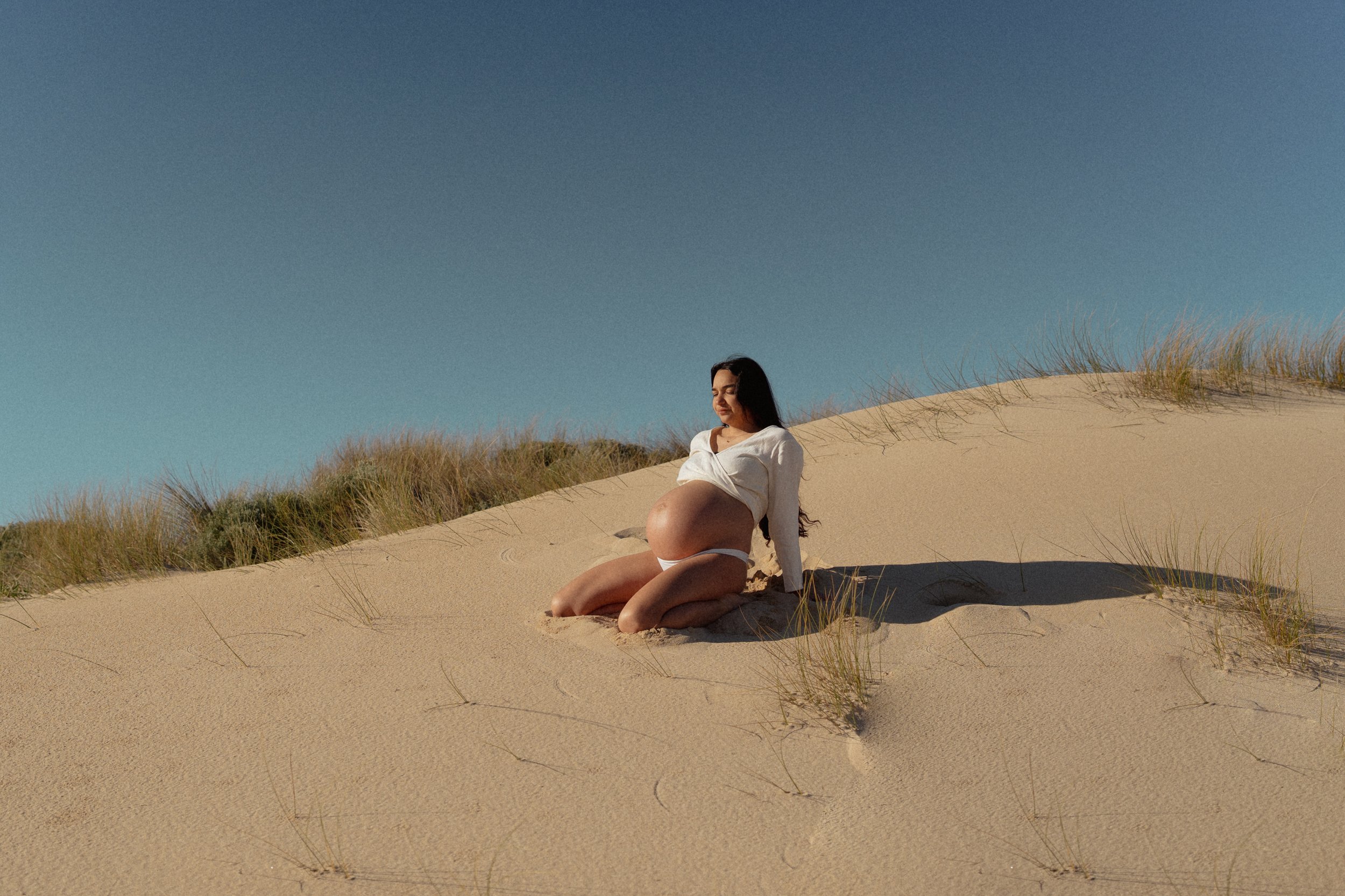 margaret-river-maternity-photography-natural-light-outdoors.jpg
