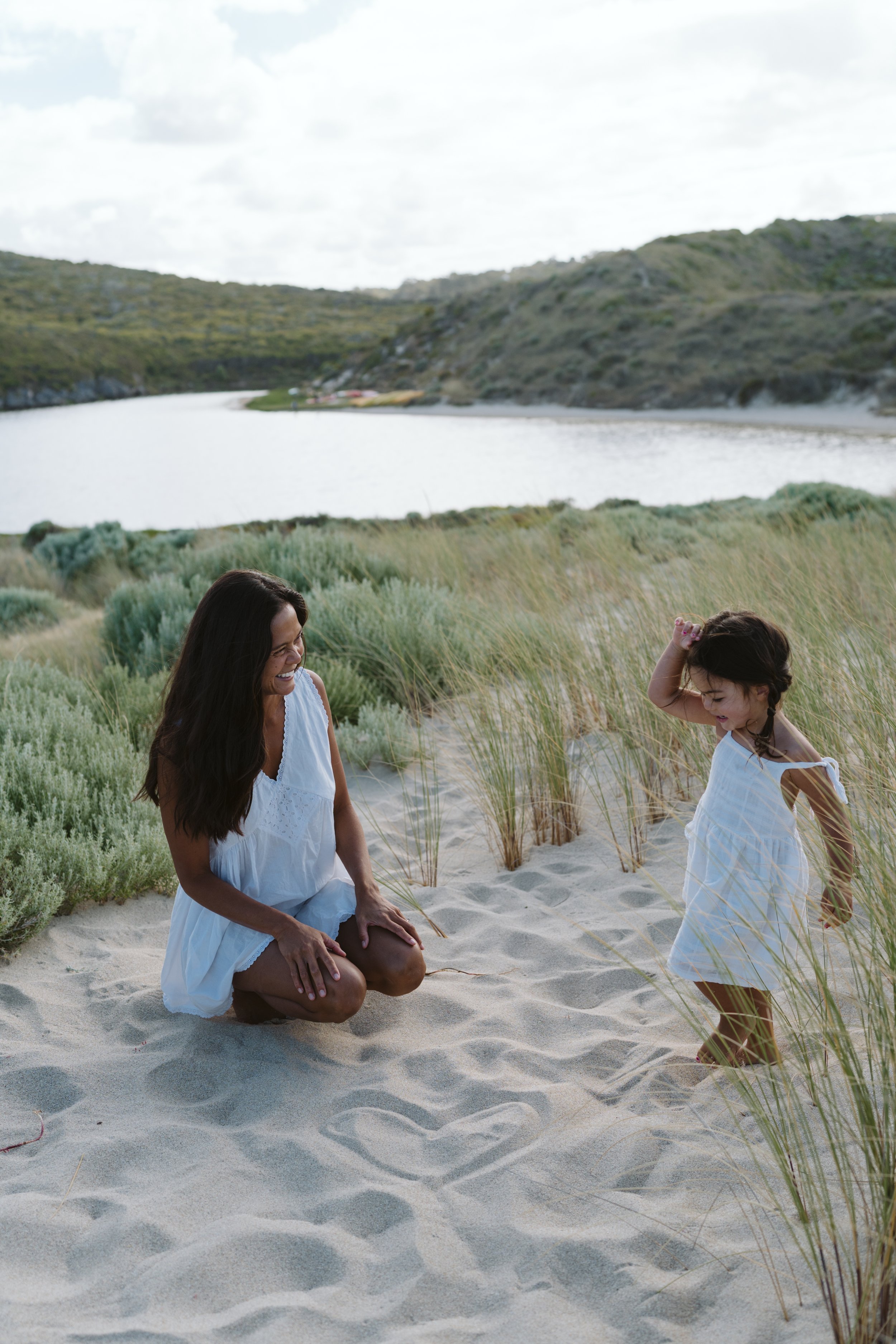 warm-natural-light-family-photography.jpg