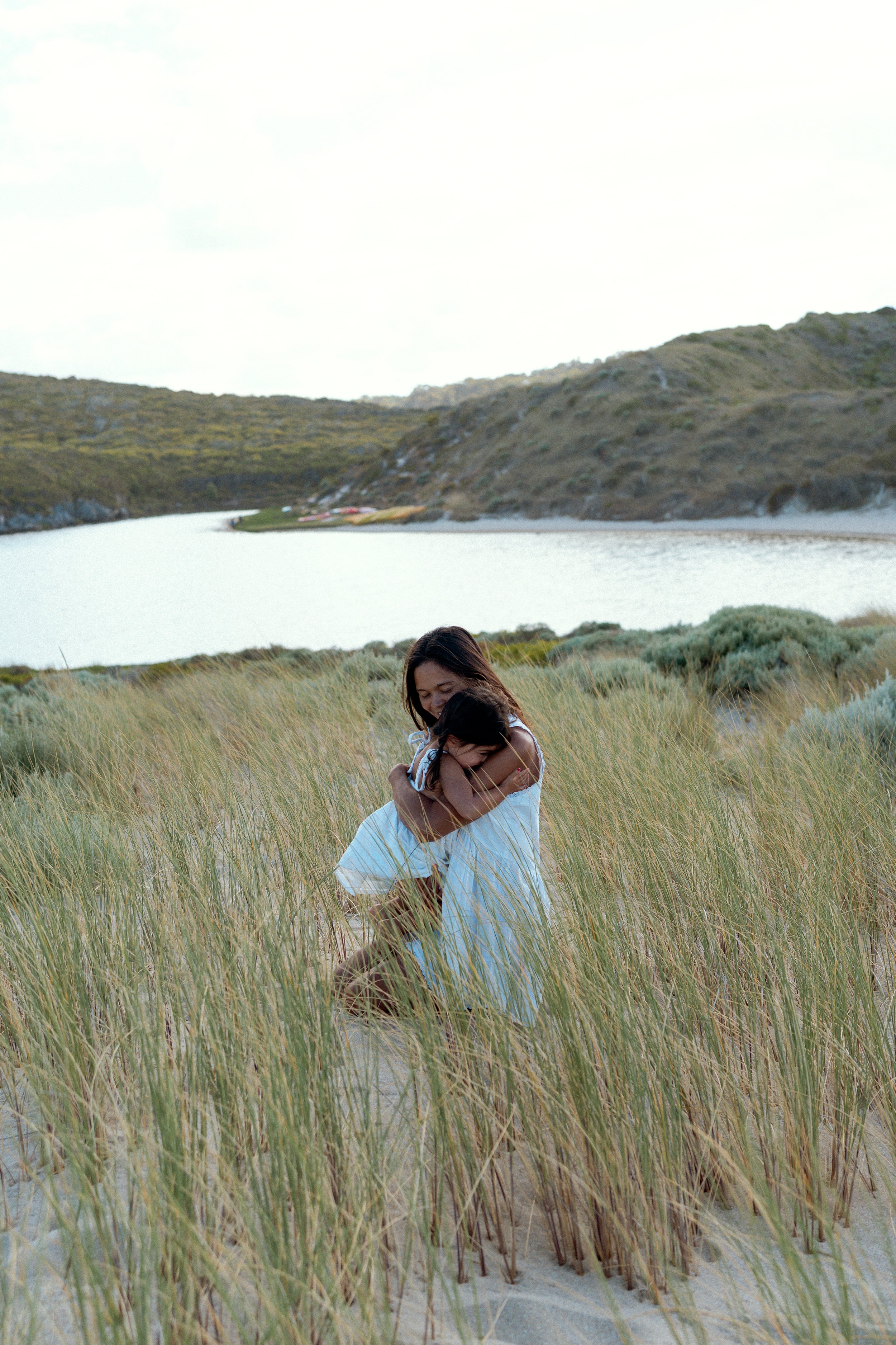 margaret-river-beach-motherhood-photography-session.jpg
