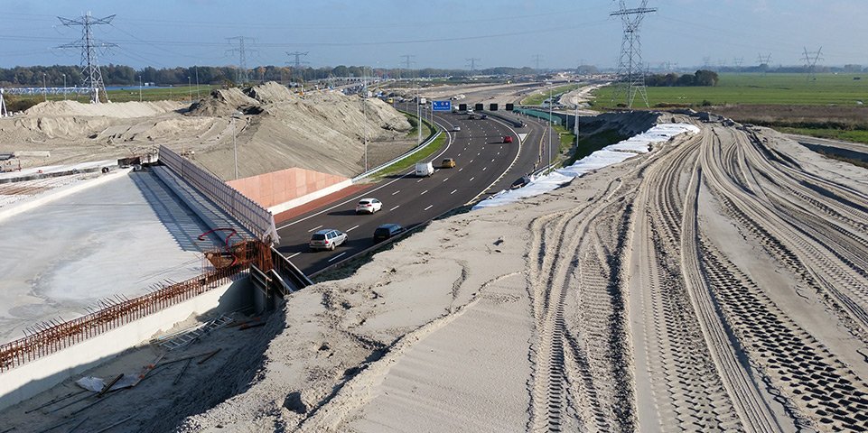 Weguitbreiding A1/A6