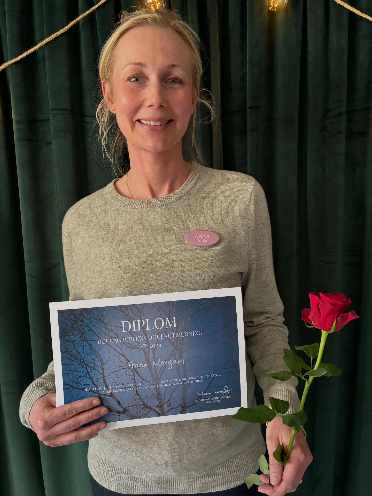 V&aring;rt h&auml;rliga g&auml;ng med nya doulor!!❤️&zwj;🔥
@annaalexandramorgan @settoruya @aligned_withsara Anna Hasselrot @mellan.mina.hander @saracarl14

Grattis alla gravida i Stockholm, Uppsala och &Ouml;sterg&ouml;tland, h&auml;r kommer st&oum