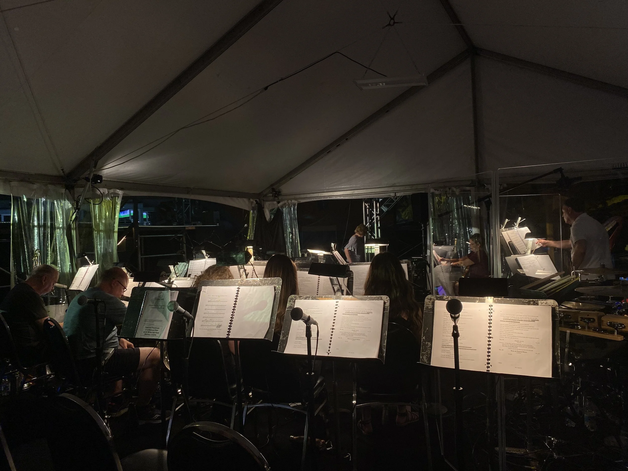 CLO'S SUMMER UNDER THE STARS