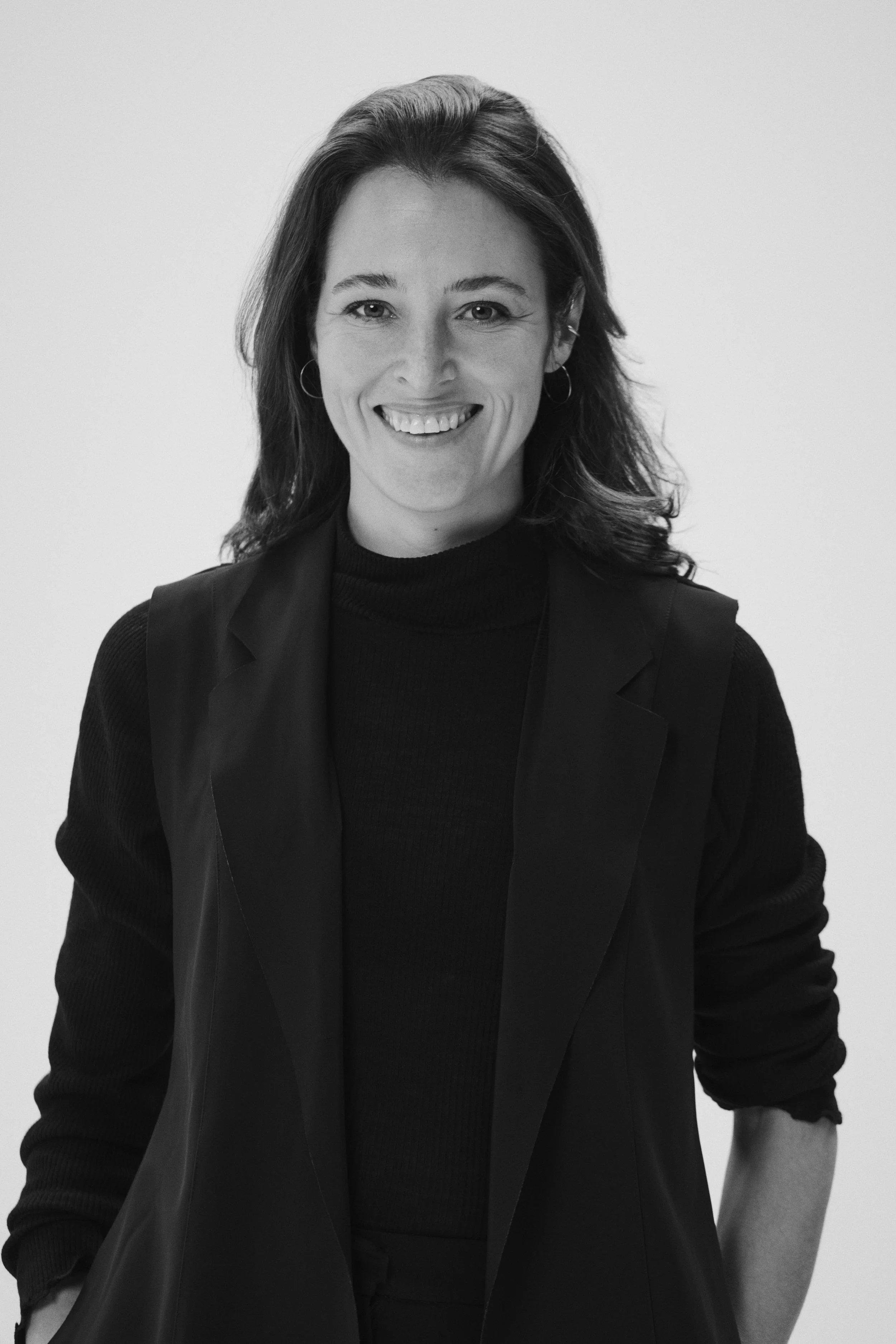 Portrait von Nathalie Eham, Moderatorin für Workshops, Dialogformate und Veranstaltungen