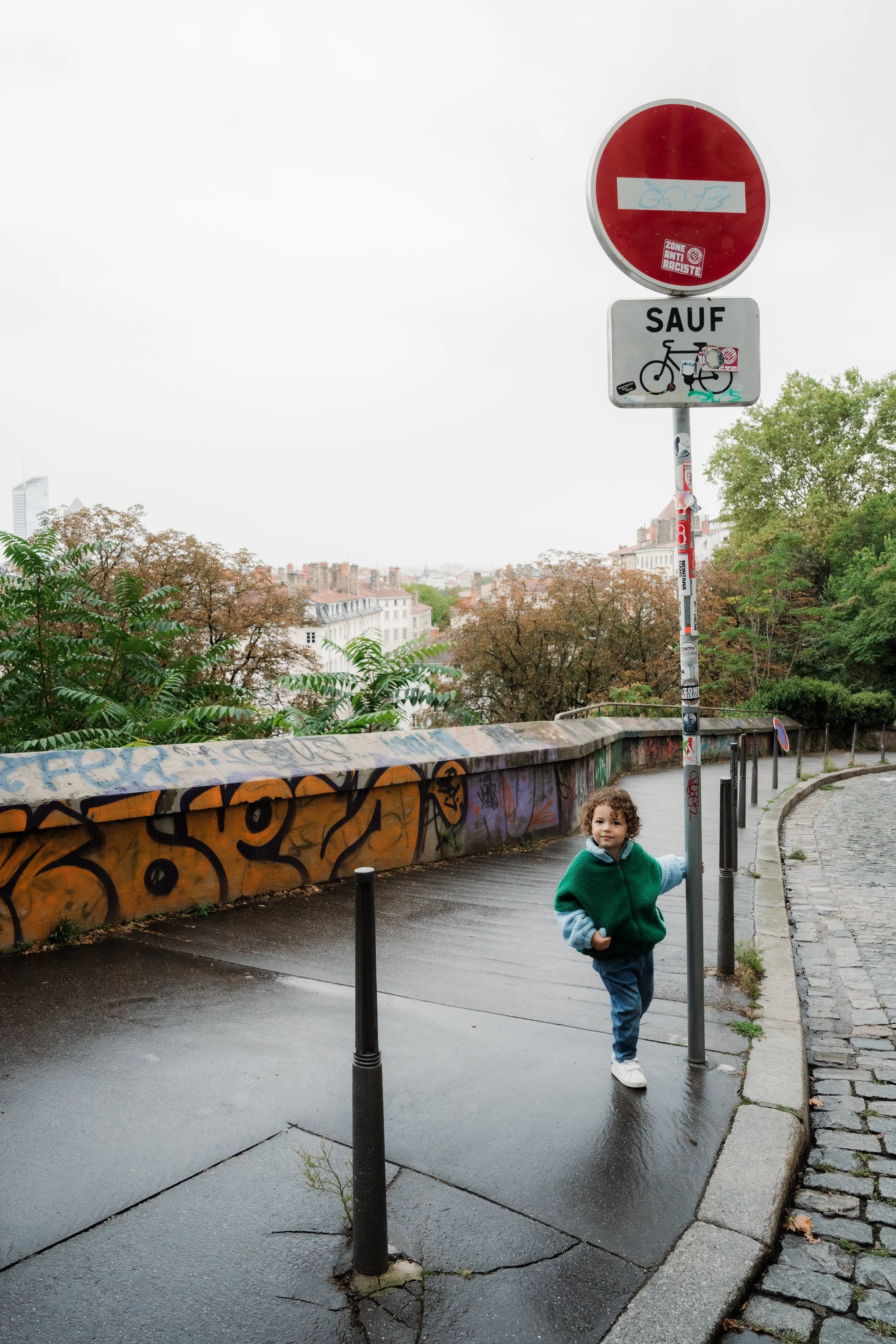 photographe-famille-lyon-croixrousse11.jpg