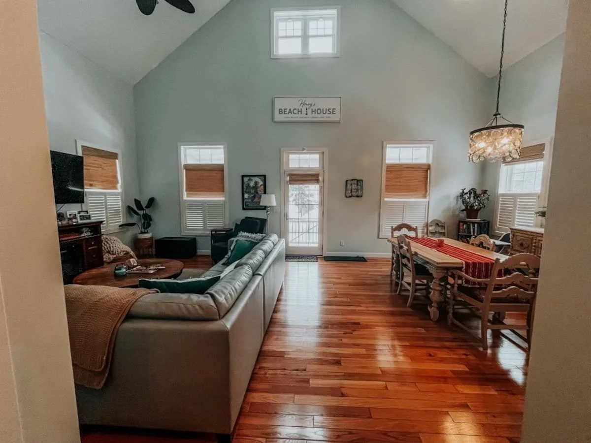 Honey’s Beautiful Beach House