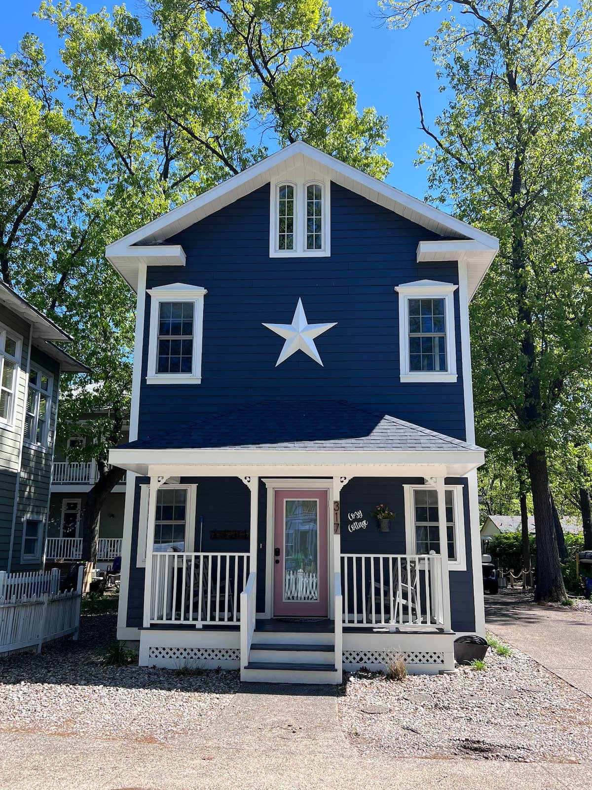 Beachwalk’s Cozy Cottage