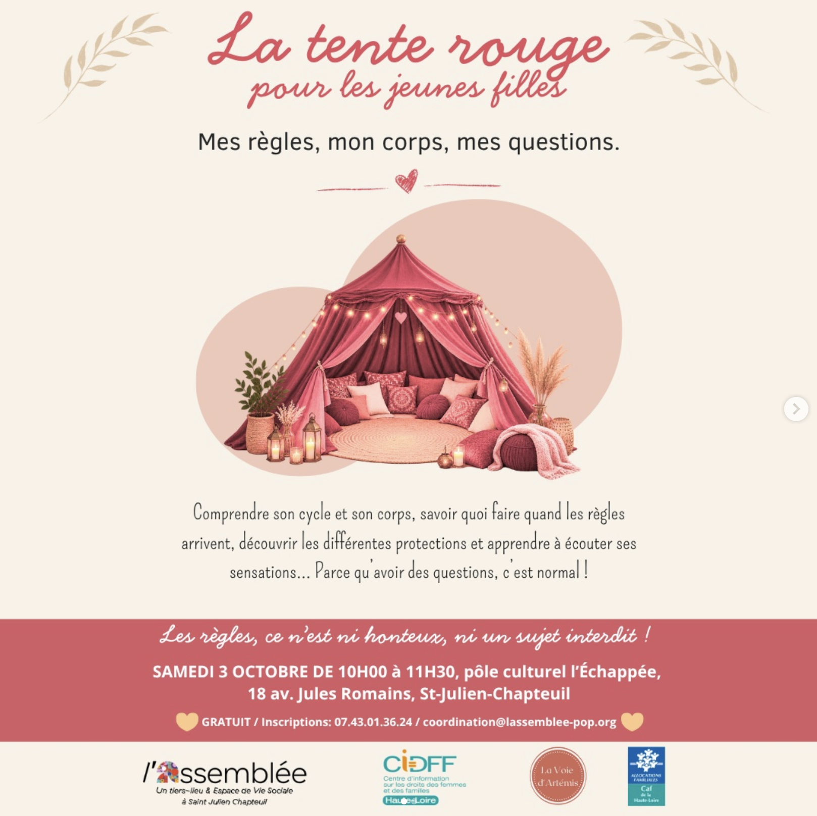 La tente rouge pour les jeunes filles