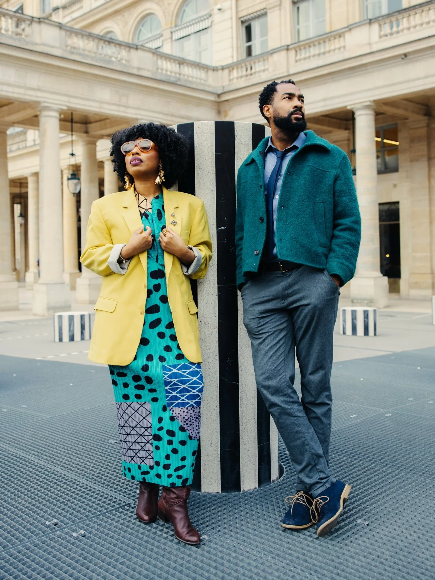 When you have a photo shoot with New Yorkers in Paris, you know it&rsquo;s going to be a fun afternoon. Thank you @_oohlalaland 
Absolutely loving the explosion of colour in their outfits! So happy to see more and more couples embracing bold, maximal