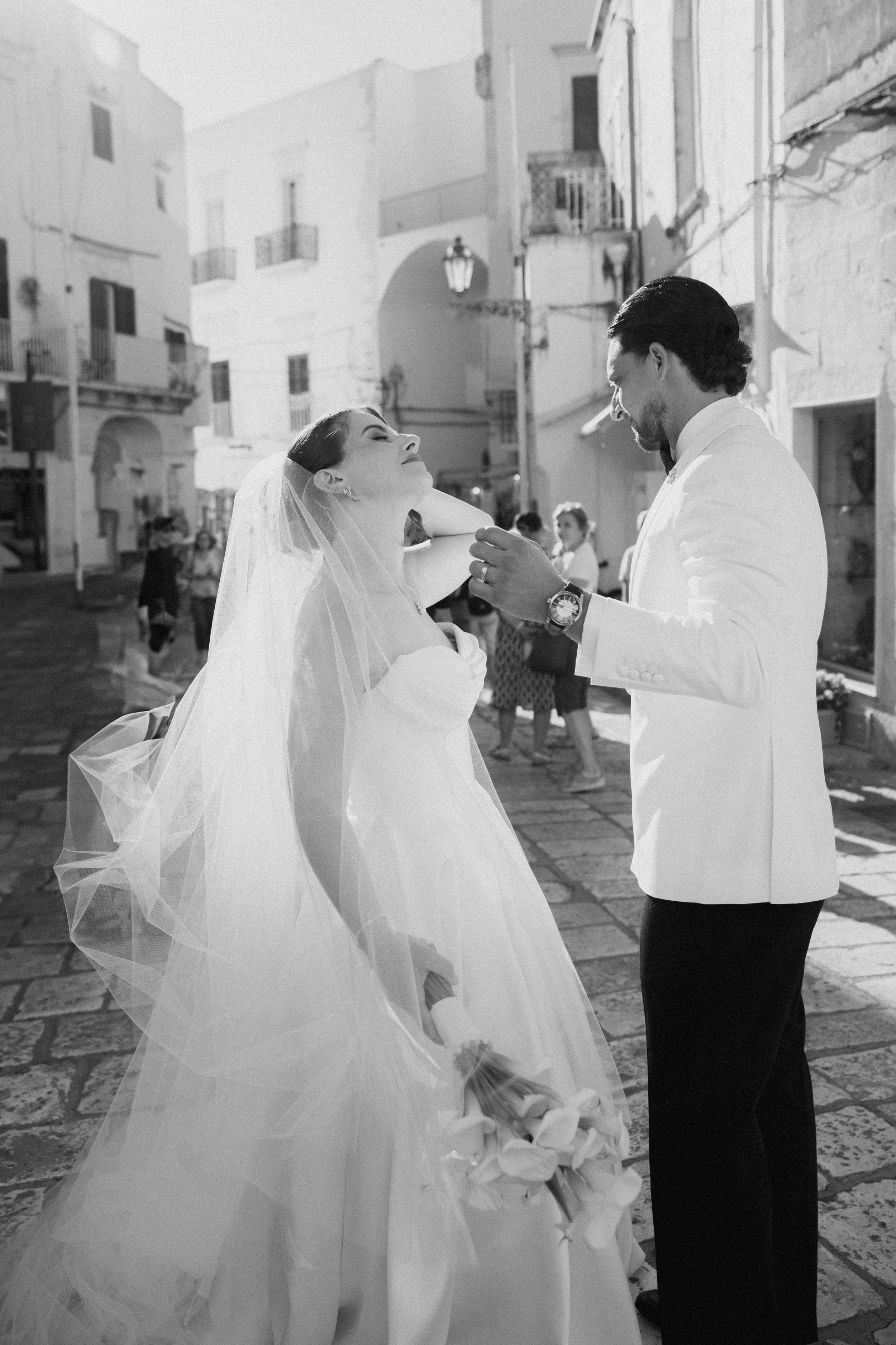 Bella & Phil HR_-452.jpg