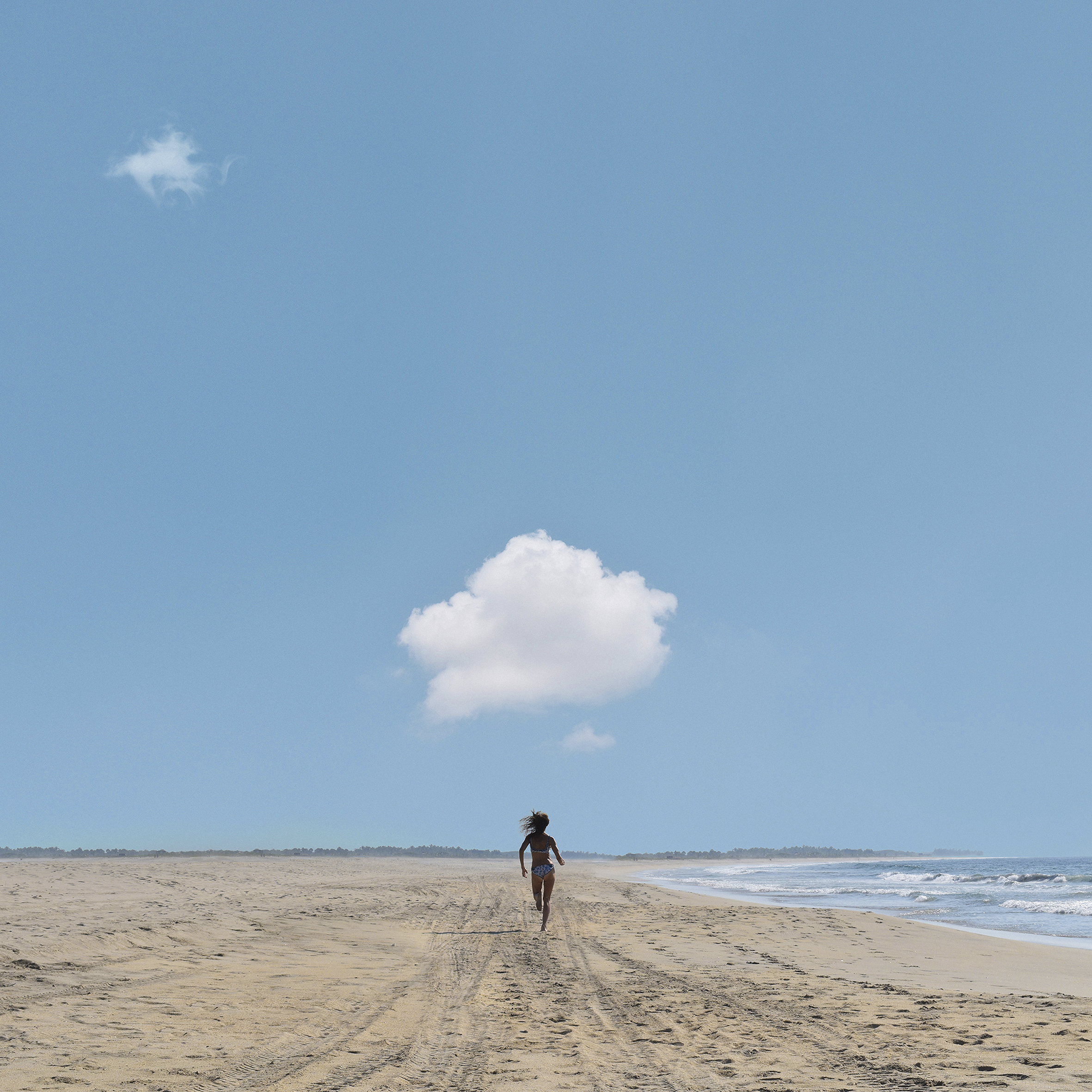 Cloud Running (baja).png