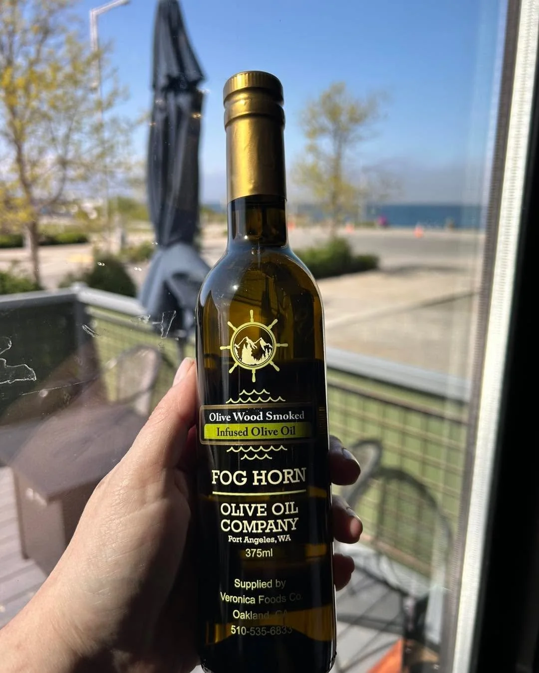 🫒 NEW PRODUCT!! 🫒
Olive Wood Smoked Olive Oil is unlike anything you&rsquo;ve tasted. Come in for a try, stay for wine on the patio. ❤️ We&rsquo;re here 12-6.