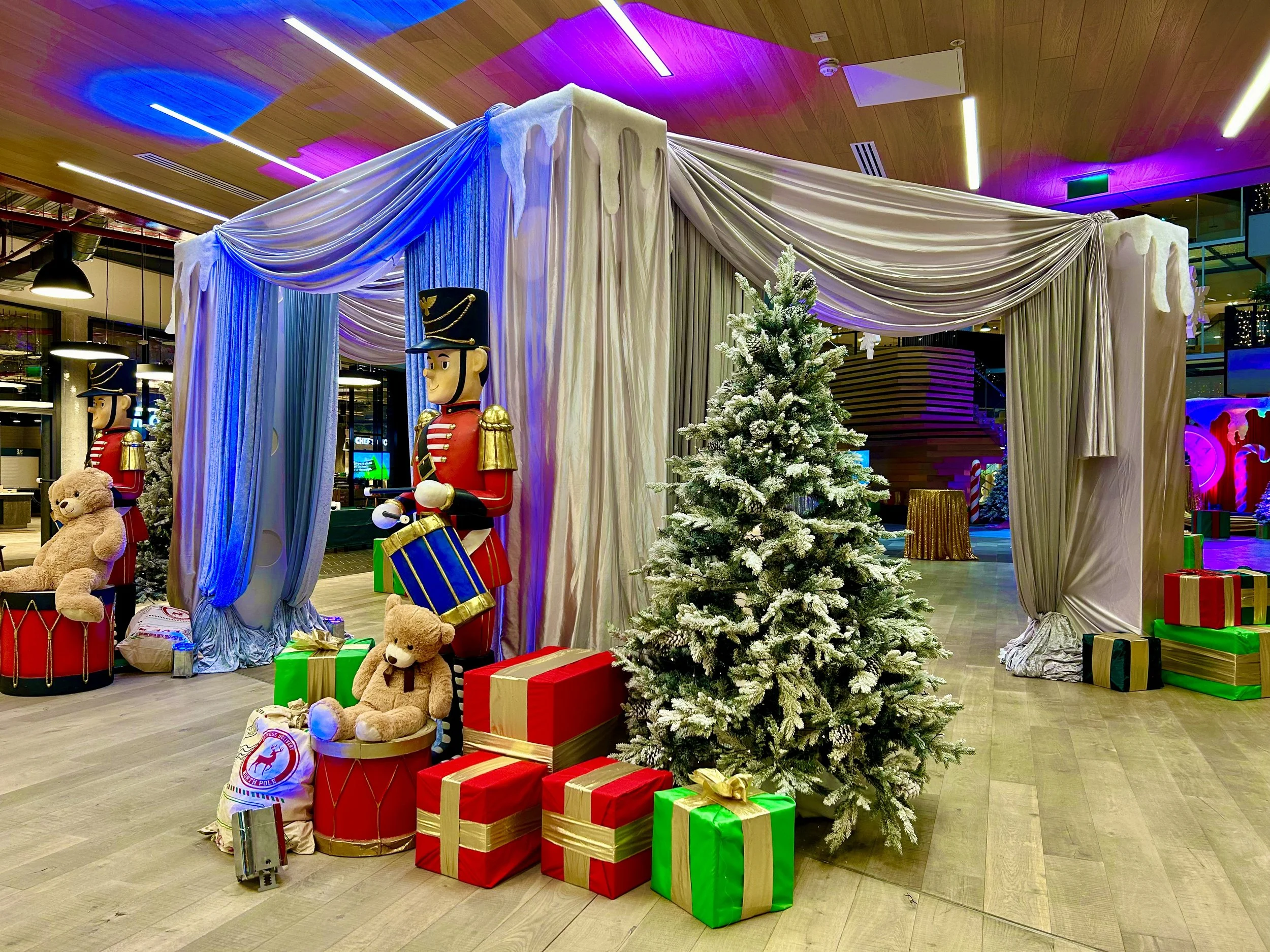 Christmas themed party decor