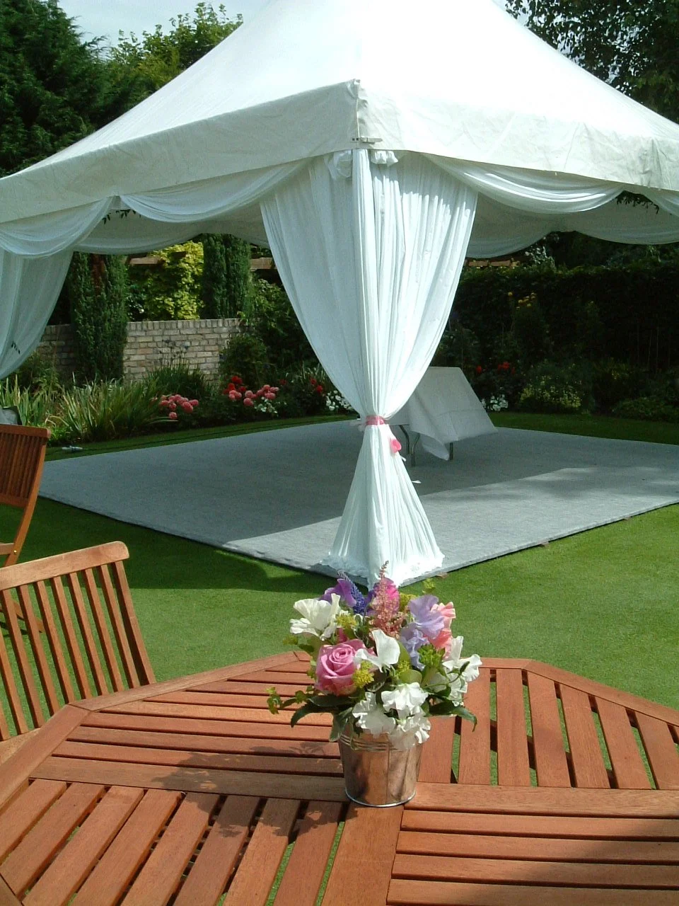 Marquee Pagoda Dressing for Marquee Weddings