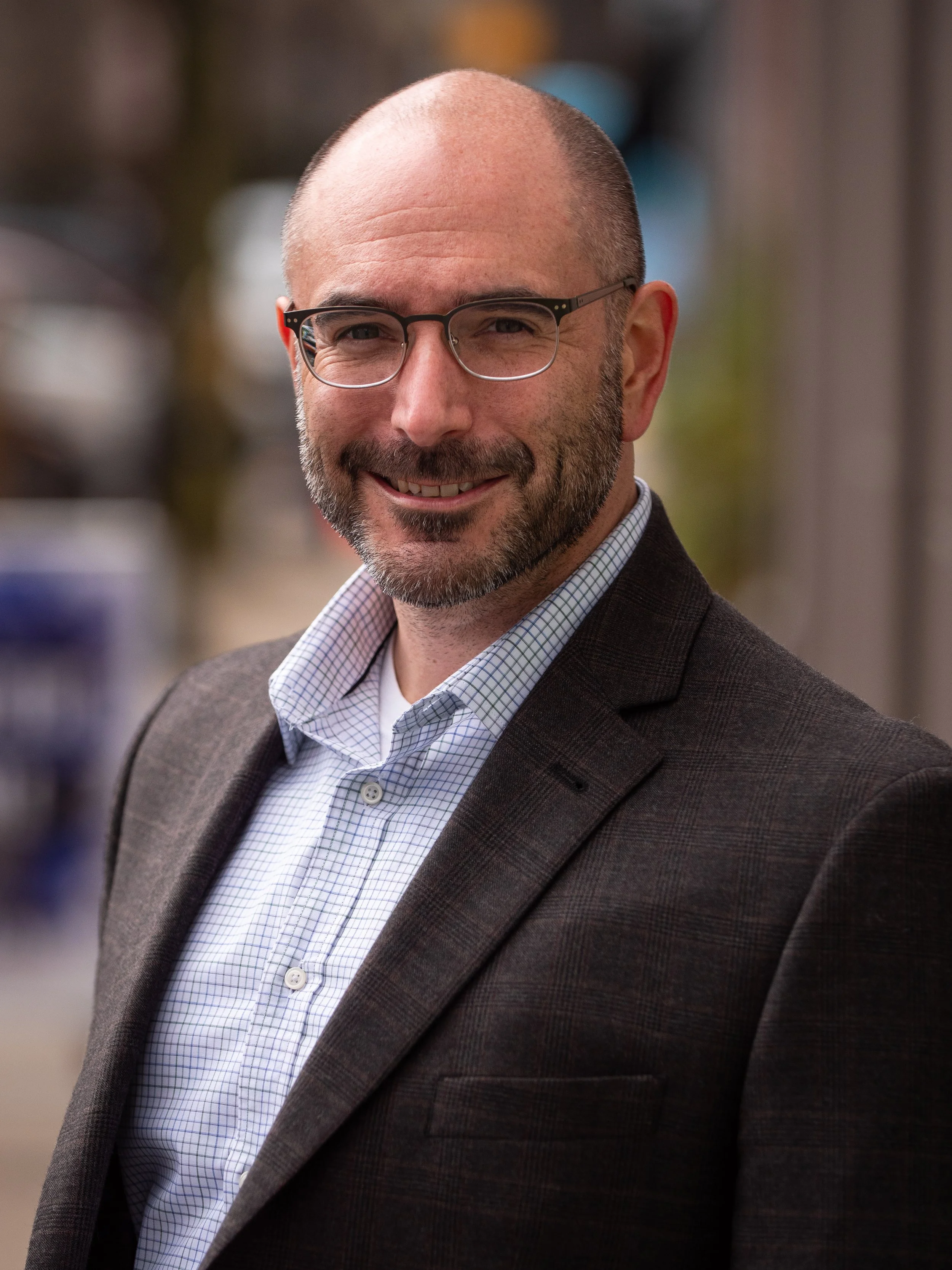 321Blink Headshot-23.jpg