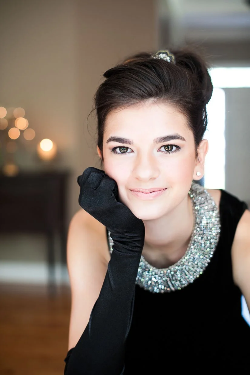 DSC_8088 Glove fix-22020 website.jpg