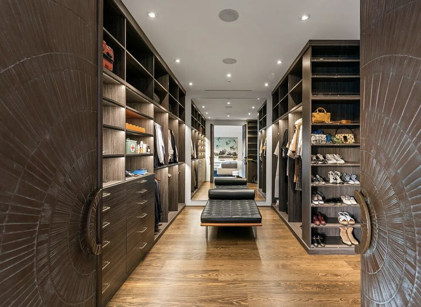 Hillcrest Closet.png