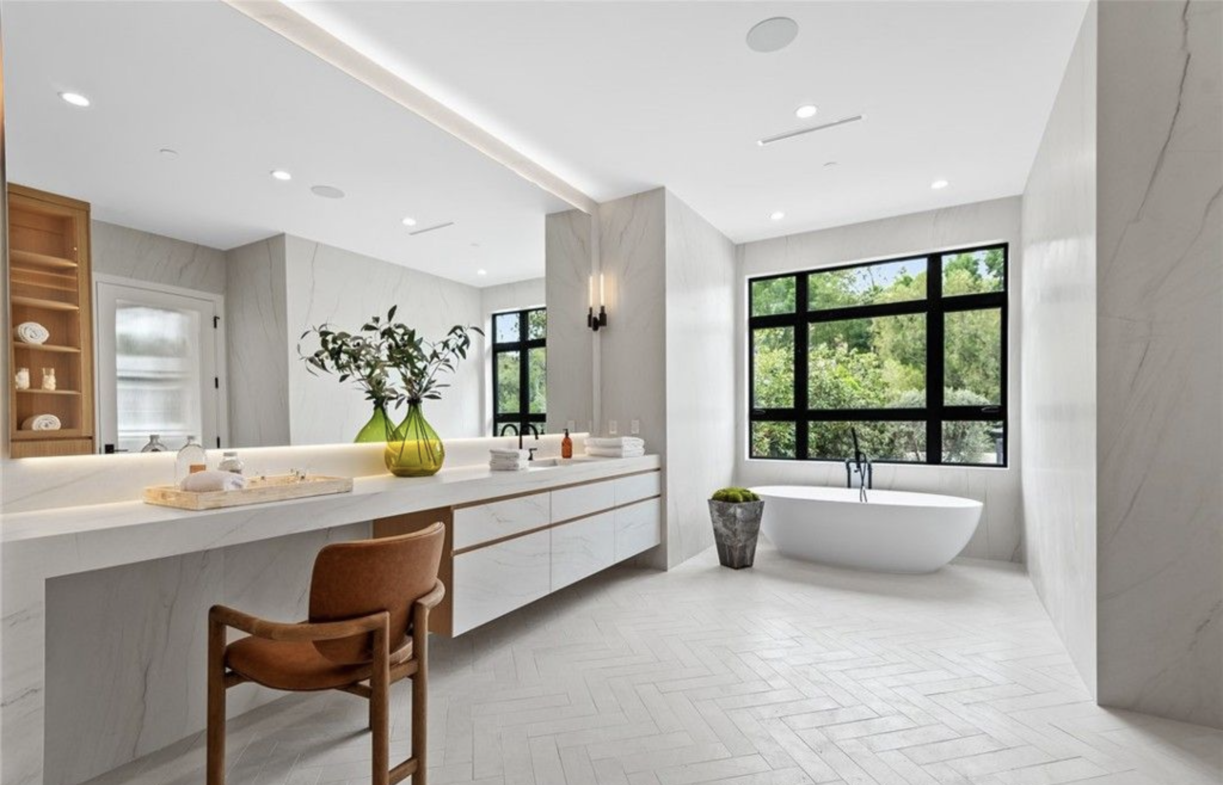 Jed Smith Bathroom.png