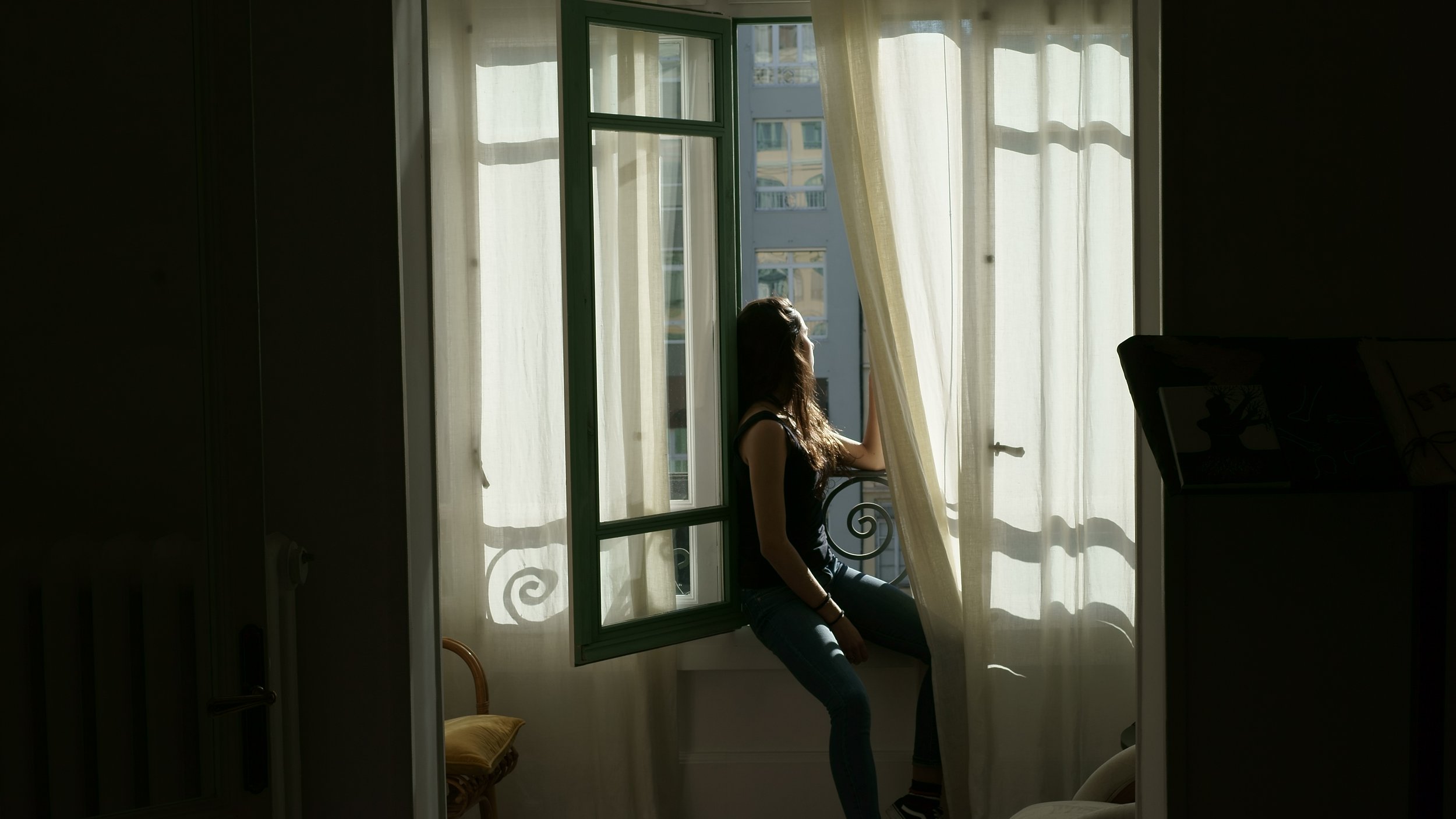 Alba during the making of Alba: Not Everyone Will be Taken Into the Future