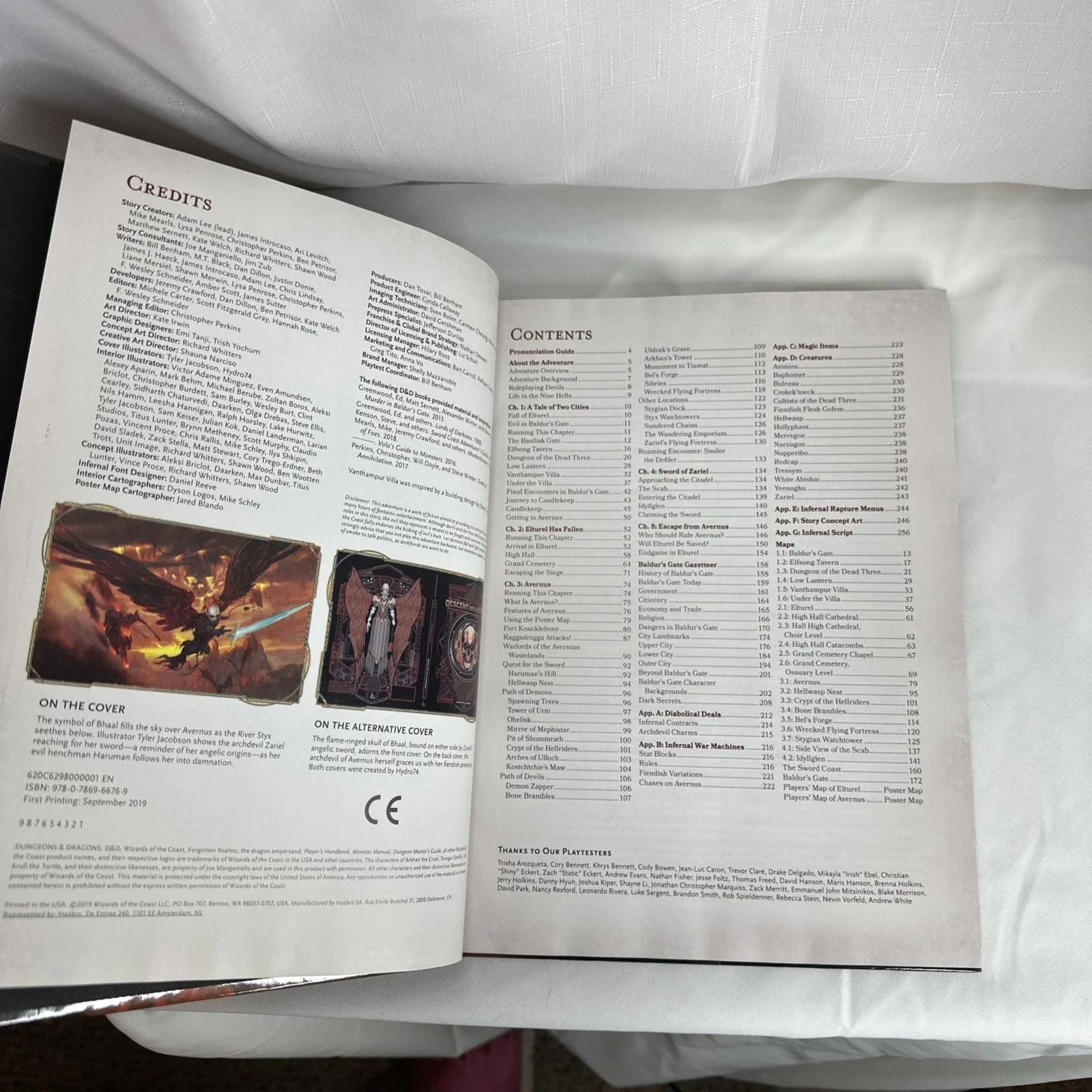 Dungeons and Dragons Baldur's Gate: Descent into Avernus Hardcover