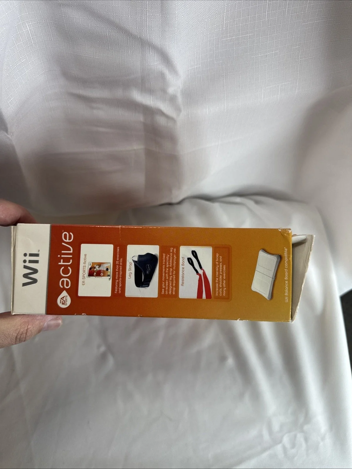 The product is a new open box copy of EA Sports Active for the Nintendo Wii console. Published by Electronic Arts, this game falls under the sub-genre of boxing and carries an E-Everyone rating.