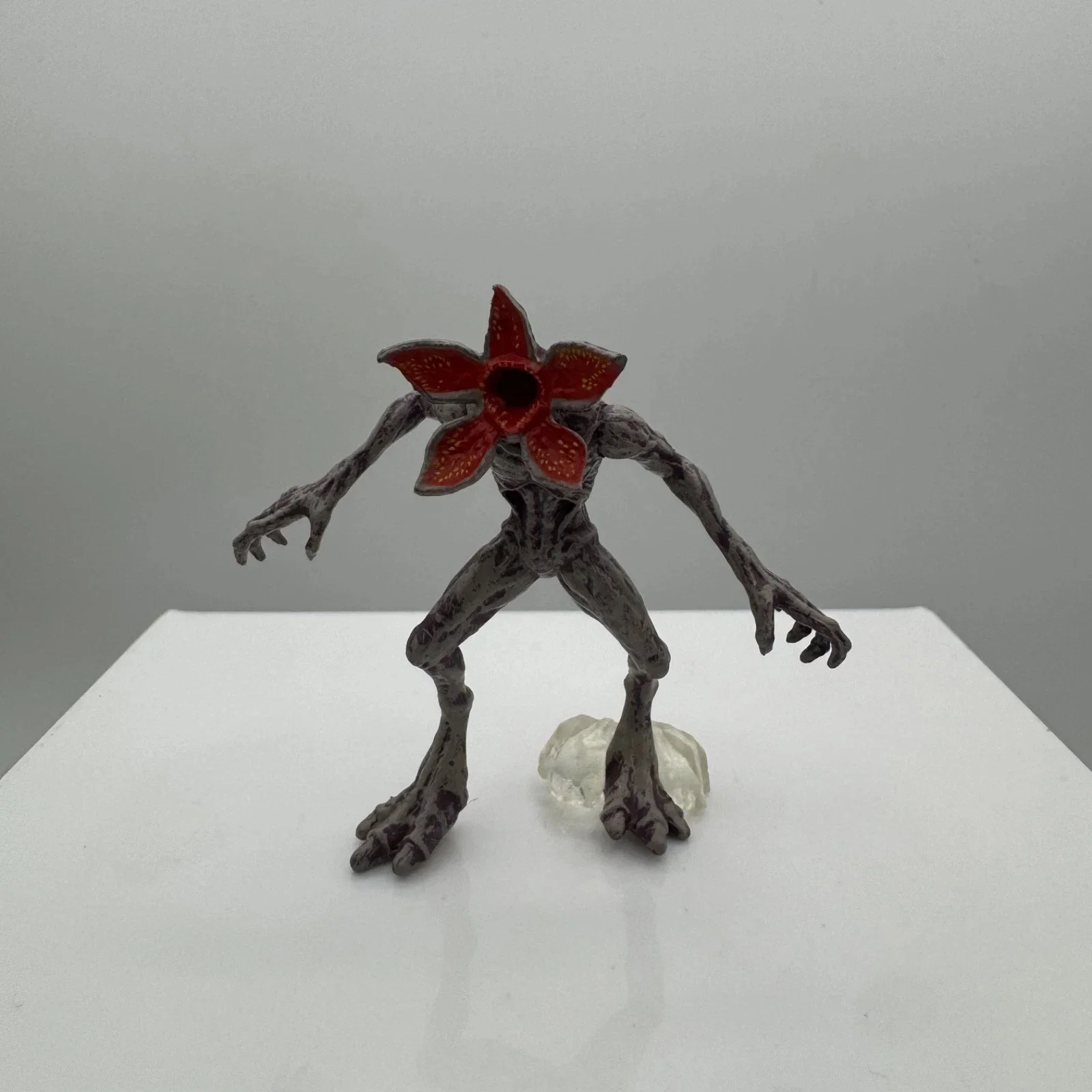 Zuru Mini Brands Stanger Things Blind Box You Pick The Mini