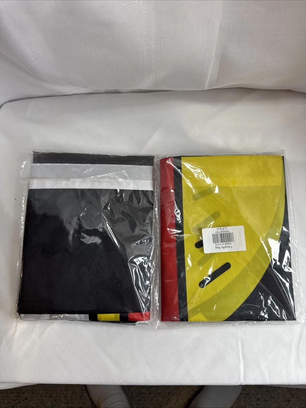 One Piece - Luffy Staw Hat Pirate Flag, Multi-Colored, 5FT x 3FT (Jolly Roger) in packaging