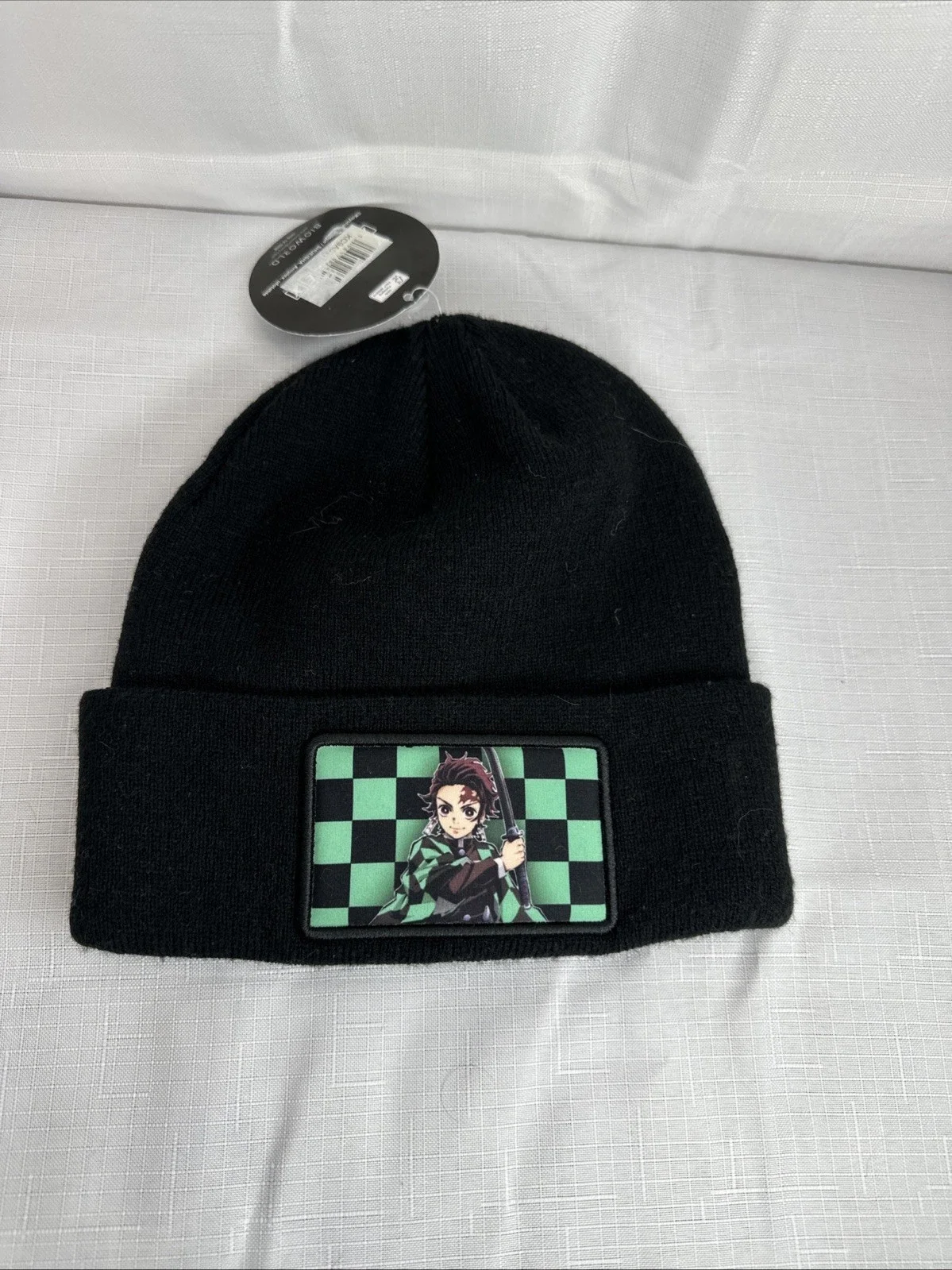 Demon Slayer Black Cuffed Beanie Kimetsu No Yaiba Patch Winter Hat Bioworld NEW