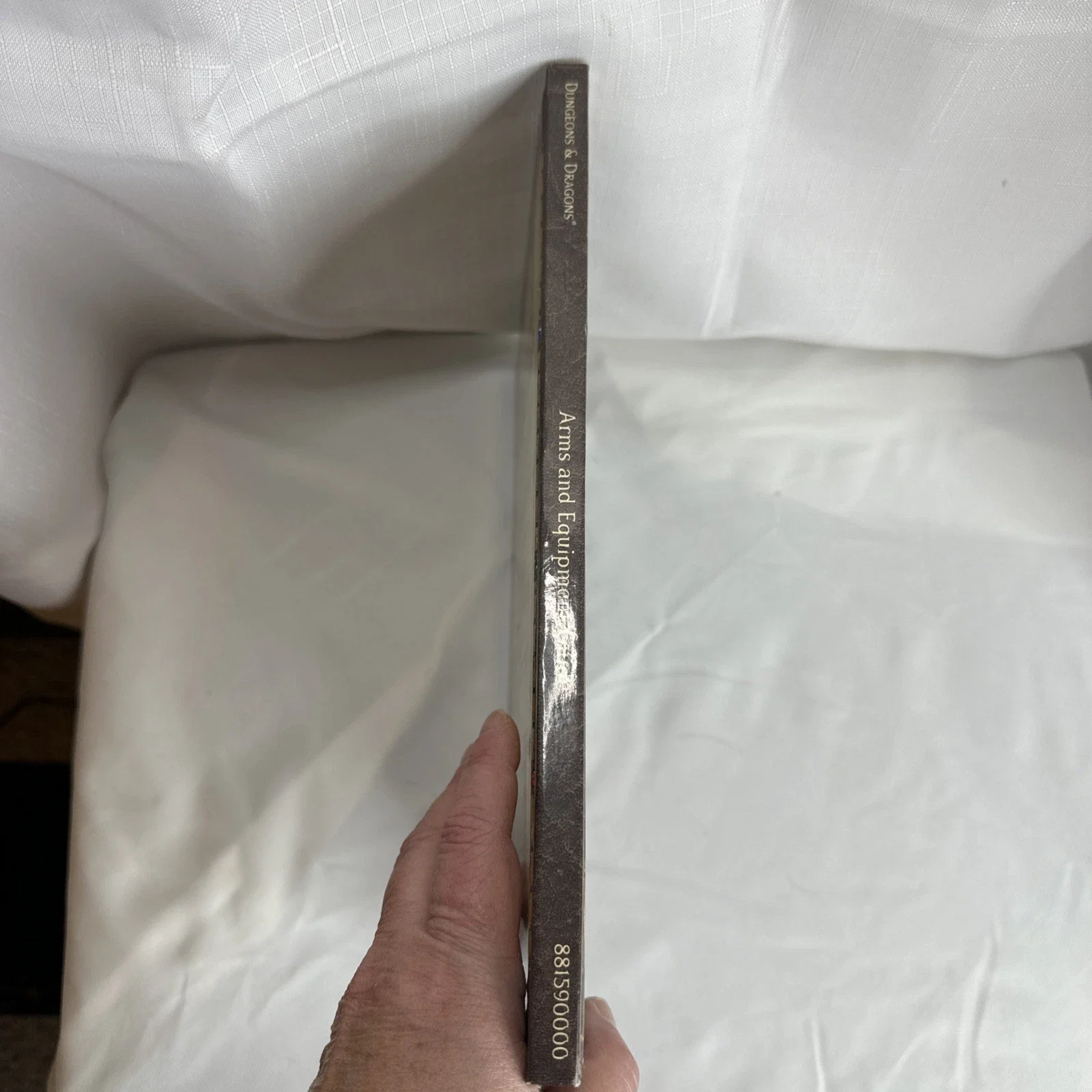 Dungeons & Dragons Accessory Arms and Equipment Guide 1st Print 2003 (A)