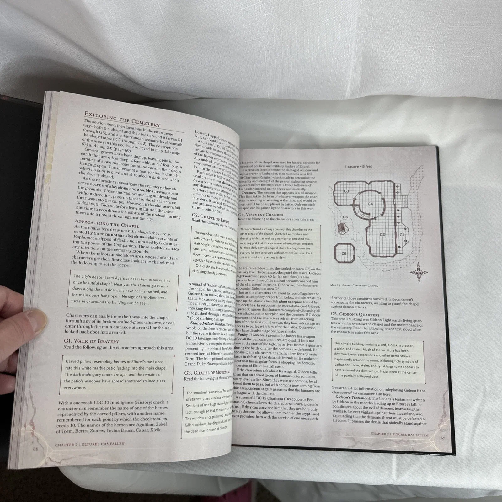 Dungeons and Dragons Baldur's Gate: Descent into Avernus Hardcover