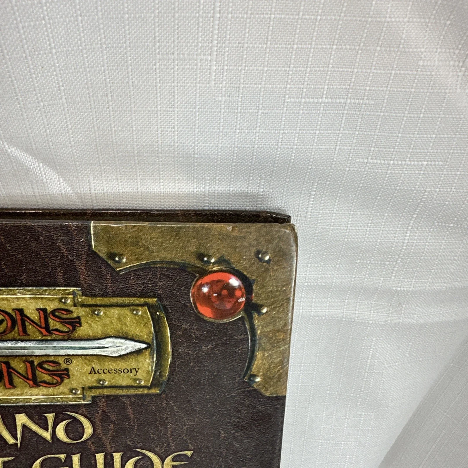 Dungeons & Dragons Accessory Arms and Equipment Guide 1st Print 2003 (A)