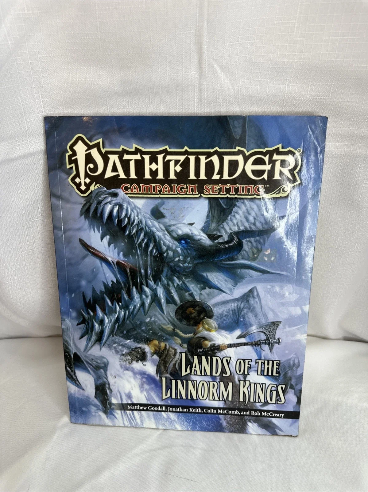 Pathfinder Campaign Setting - Lands of the Linnorm Kings PLEASE SEE Pics for Condition