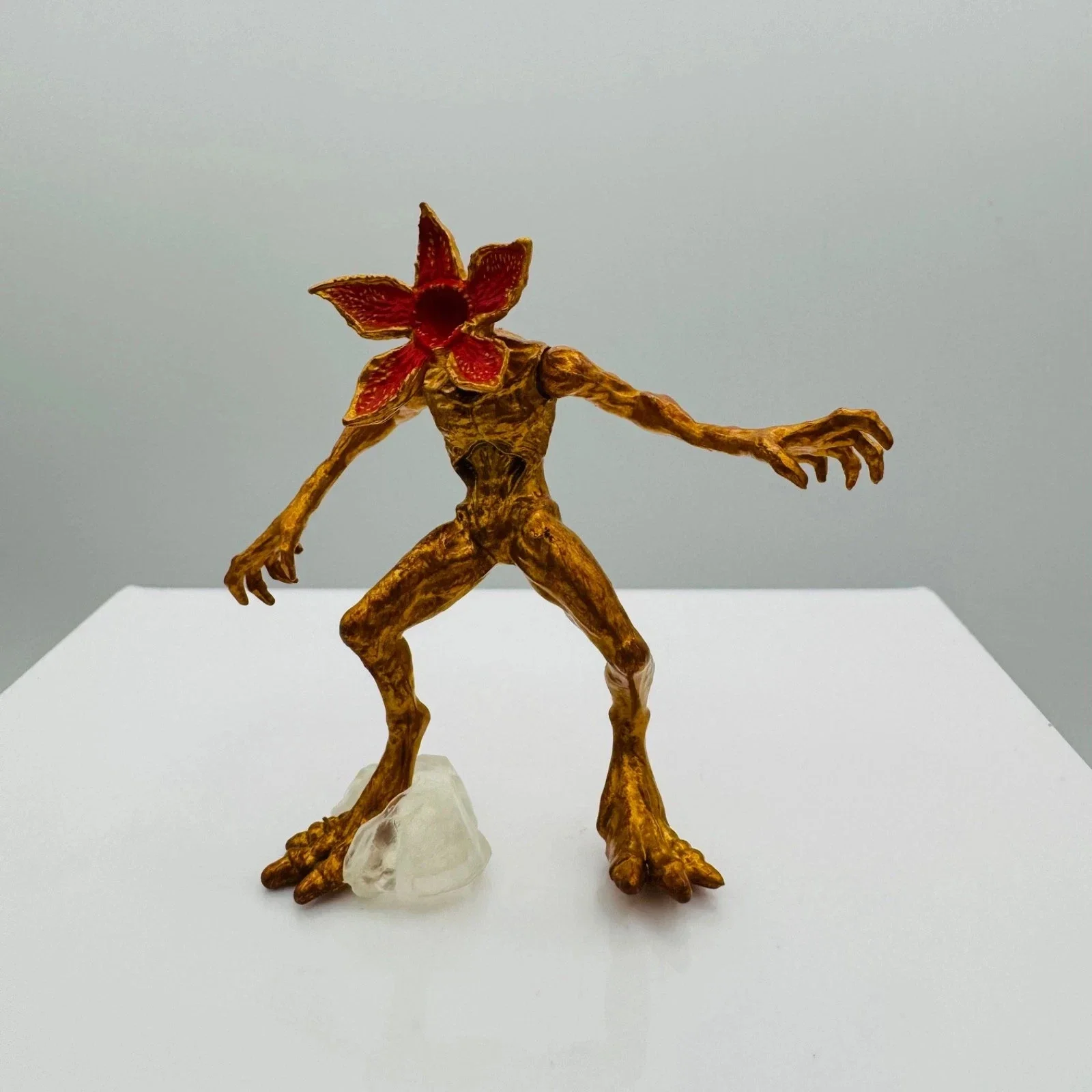 Zuru Mini Brands Stanger Things Blind Box You Pick The Mini