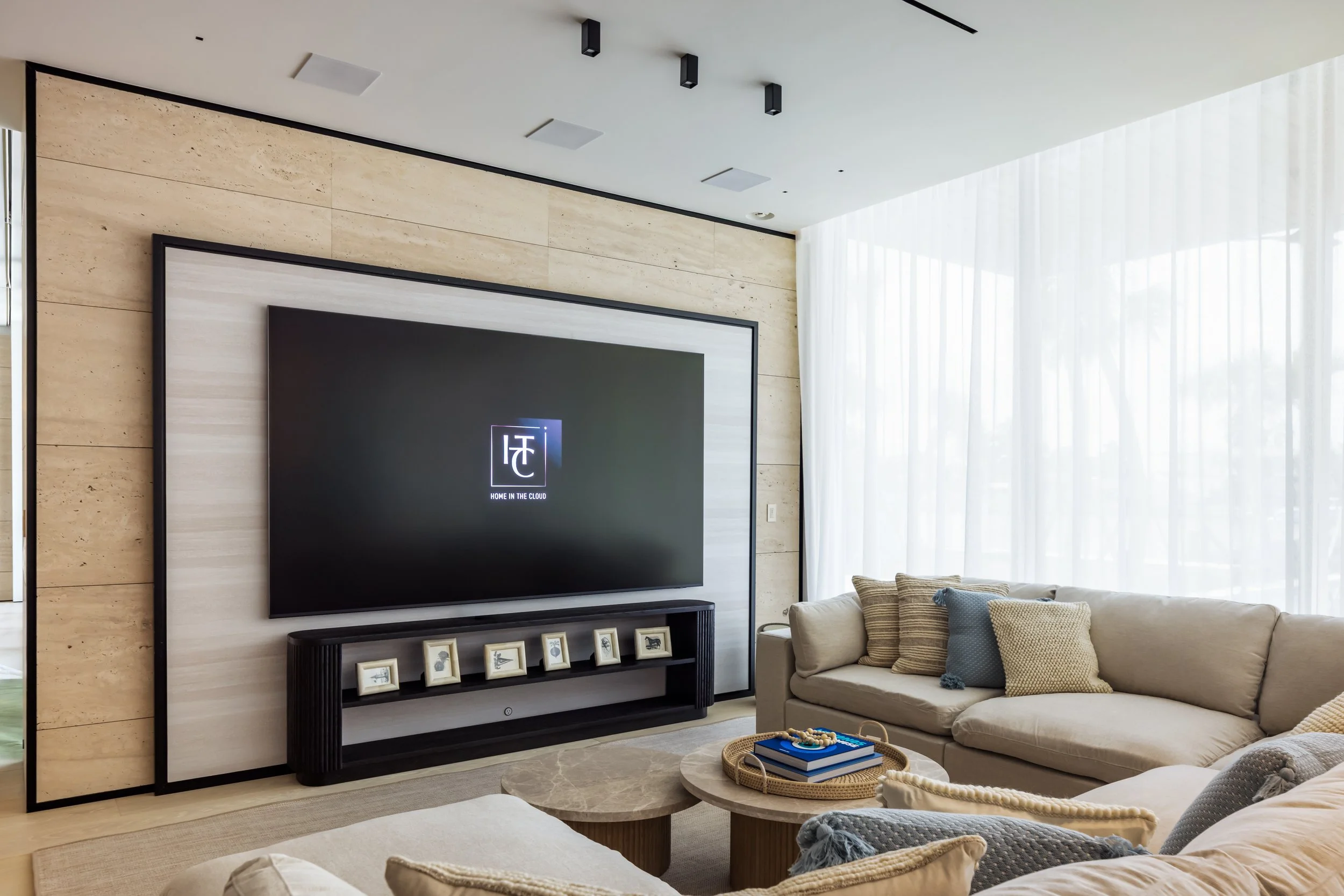 Huespe 2026 - Home in the Cloud -5040.jpg