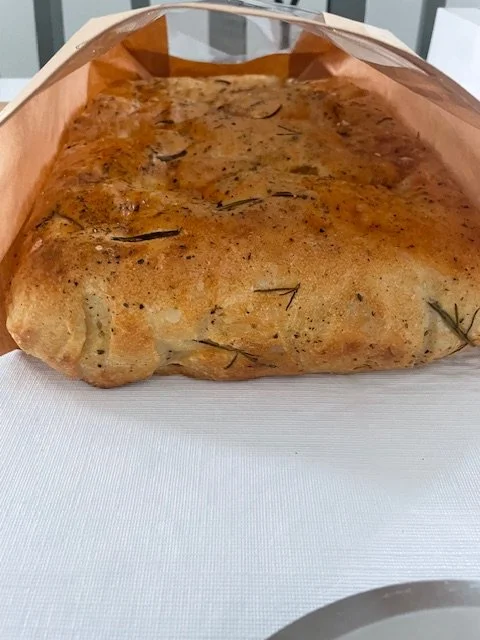 Focaccia cu rozmarin si ulei de masline/Rosemary and olive oil sourdough focaccia (price per KG)