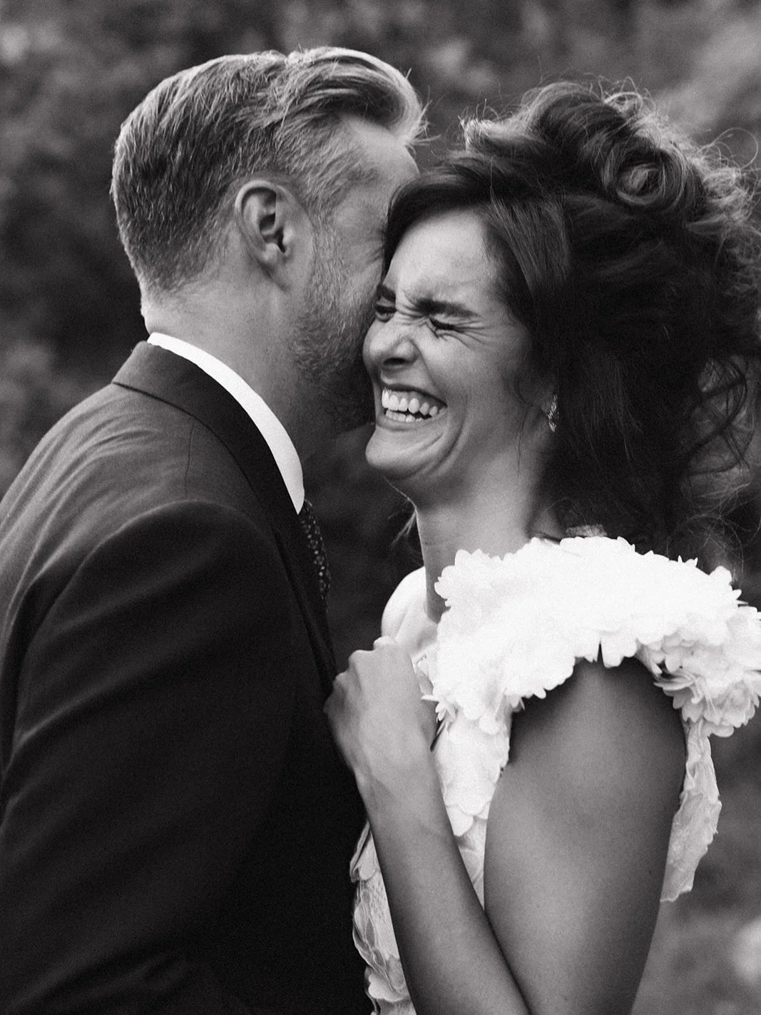 Vivre en tant que photographe de mariage ce type de moment tout au long de l’année c’est vraiment incroyable, des regards, des moments complices, des sourires spontanés et puis quelques photos éditoriales, voil&agrave