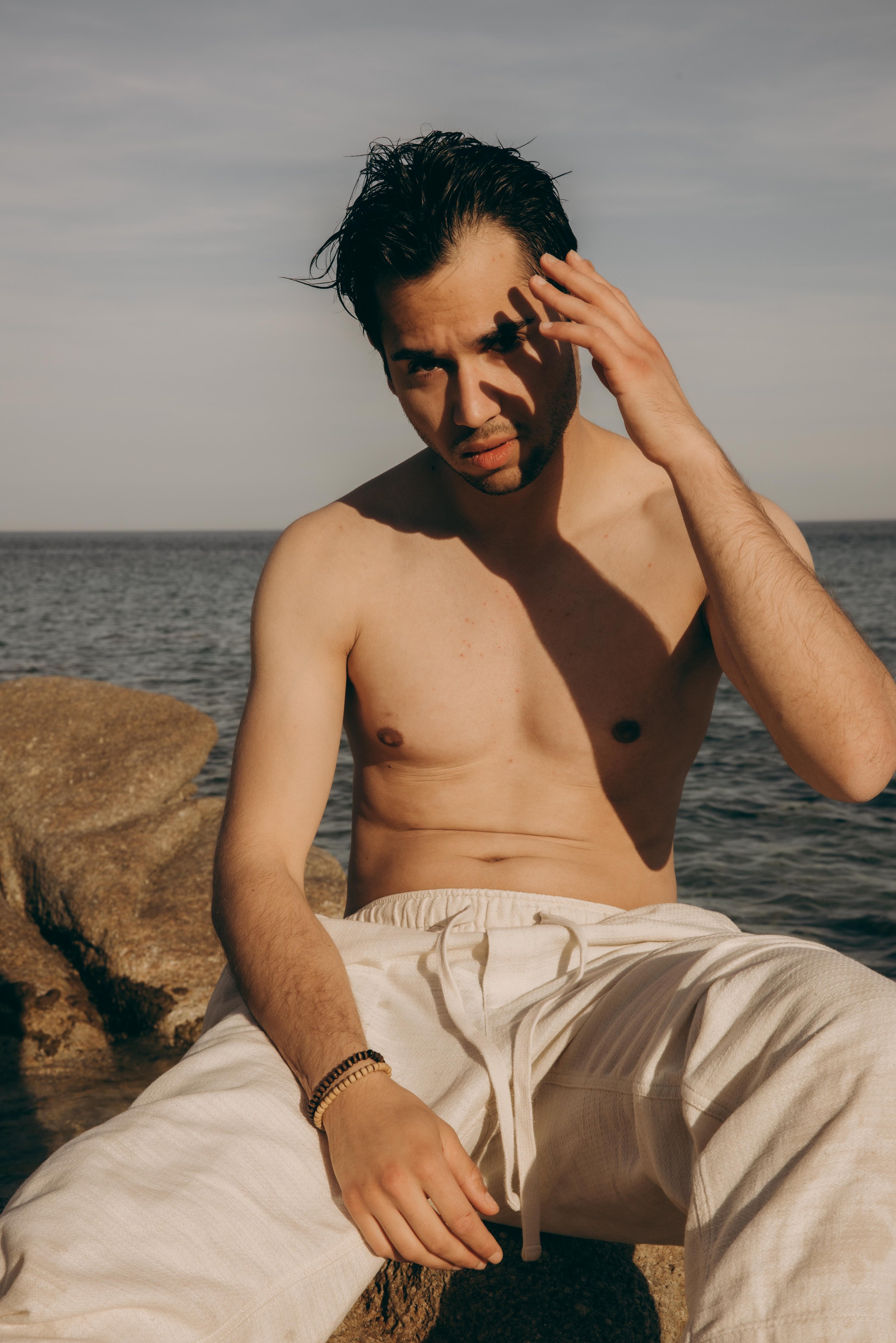shooting-editorial-photographe-mode-paris-lyon-jeremy-talens-portrait-homme-devenir-mannequin-book-polaroid